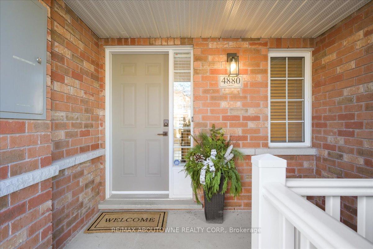 Photo 2 of 4880 Verdi Street, Burlington, Alton — HOMEH