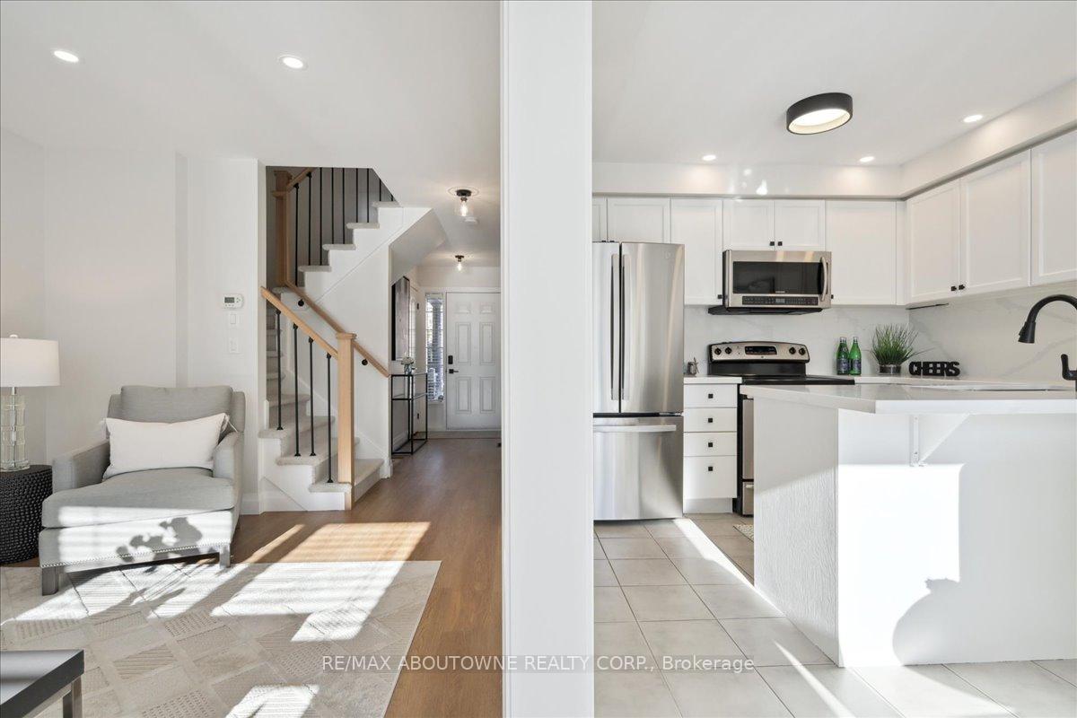 Photo 10 of 4880 Verdi Street, Burlington, Alton — HOMEH