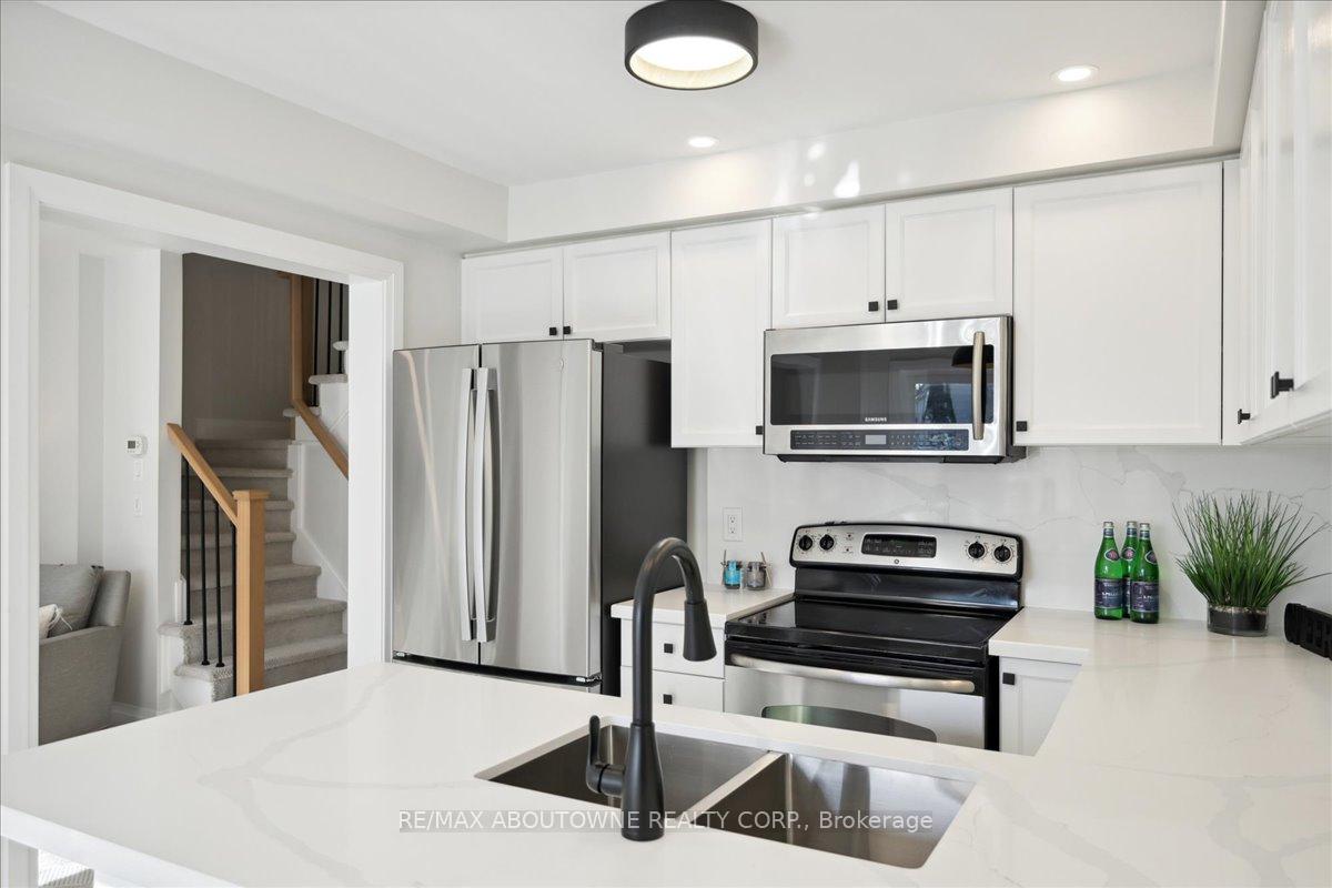 Photo 13 of 4880 Verdi Street, Burlington, Alton — HOMEH