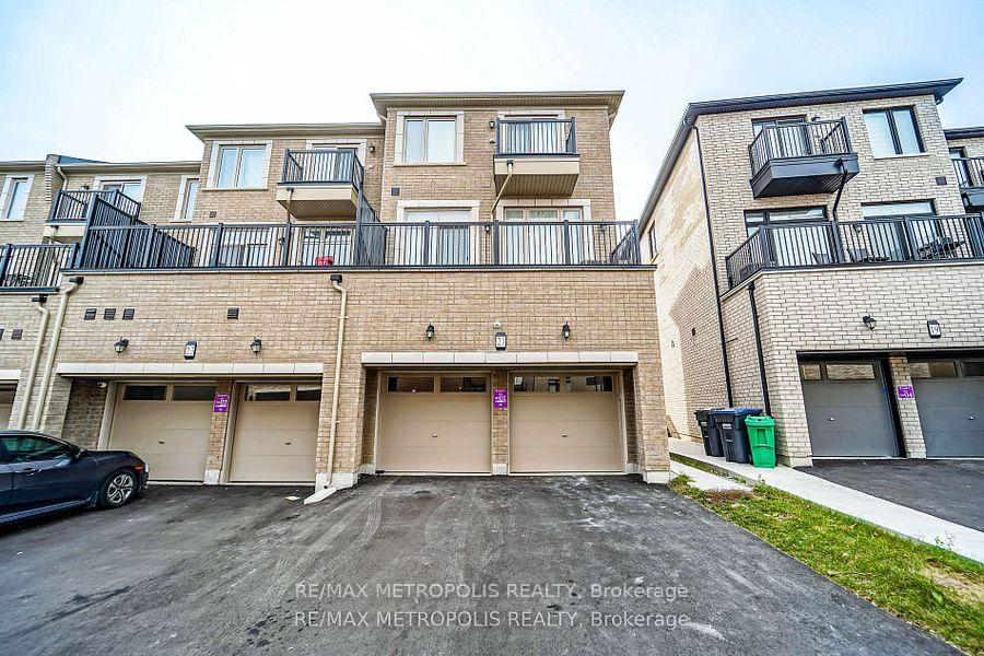 Photo 8 of Unit Upper, 21 Ravenbury Street, Brampton, Bram East — HOMEH