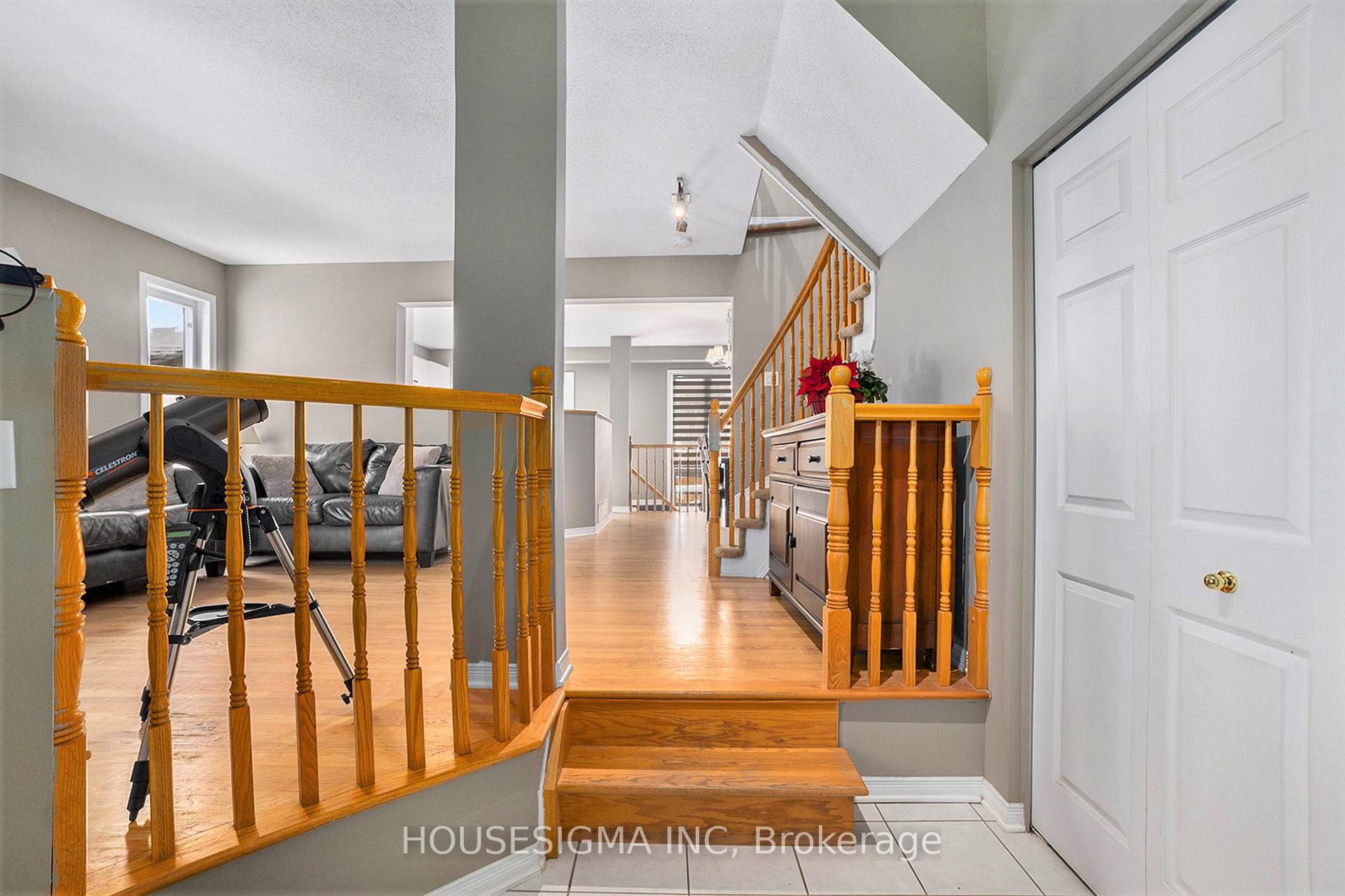 Photo 3 of 24 Claridge Drive, Ottawa, Barrhaven - Longfields — HOMEH