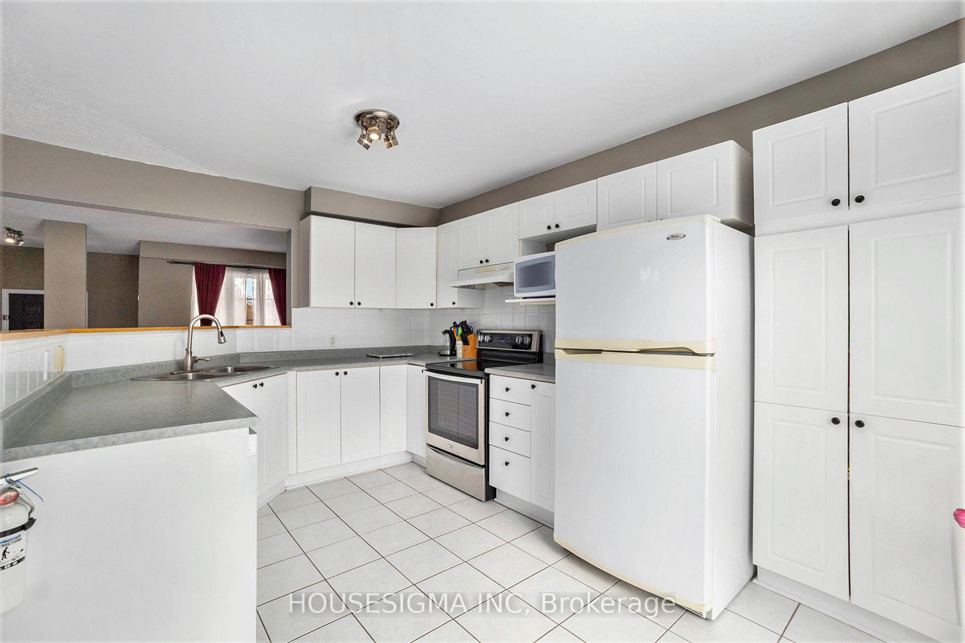 Photo 10 of 24 Claridge Drive, Ottawa, Barrhaven - Longfields — HOMEH