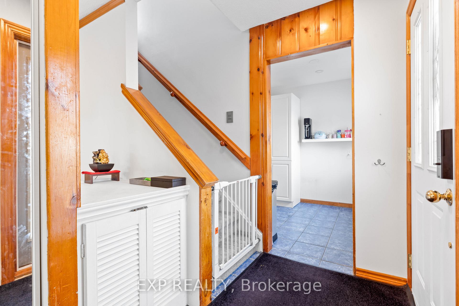 Photo 4 of 21 Hamlet Court, Brampton, Central Park — HOMEH