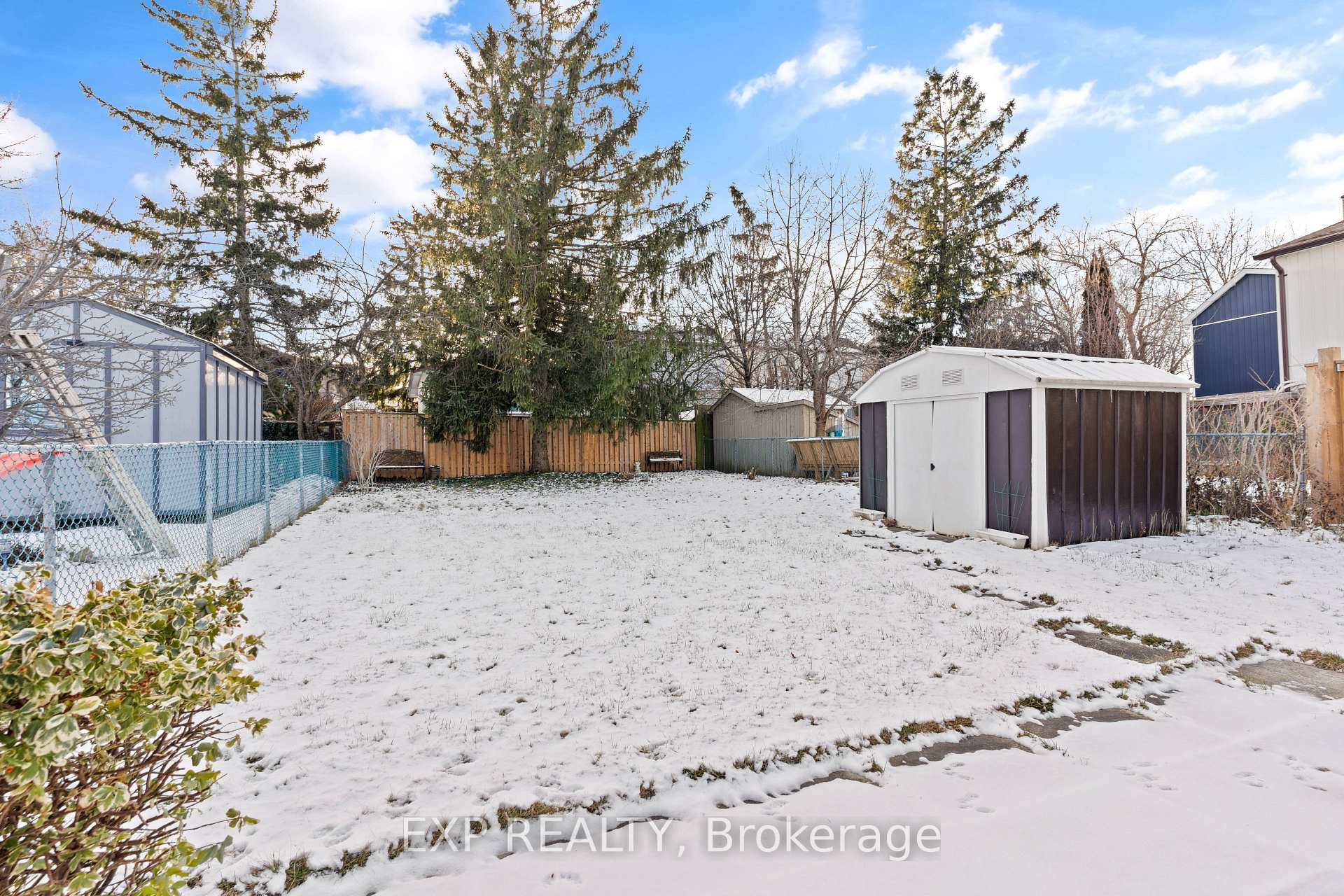 Photo 12 of 21 Hamlet Court, Brampton, Central Park — HOMEH