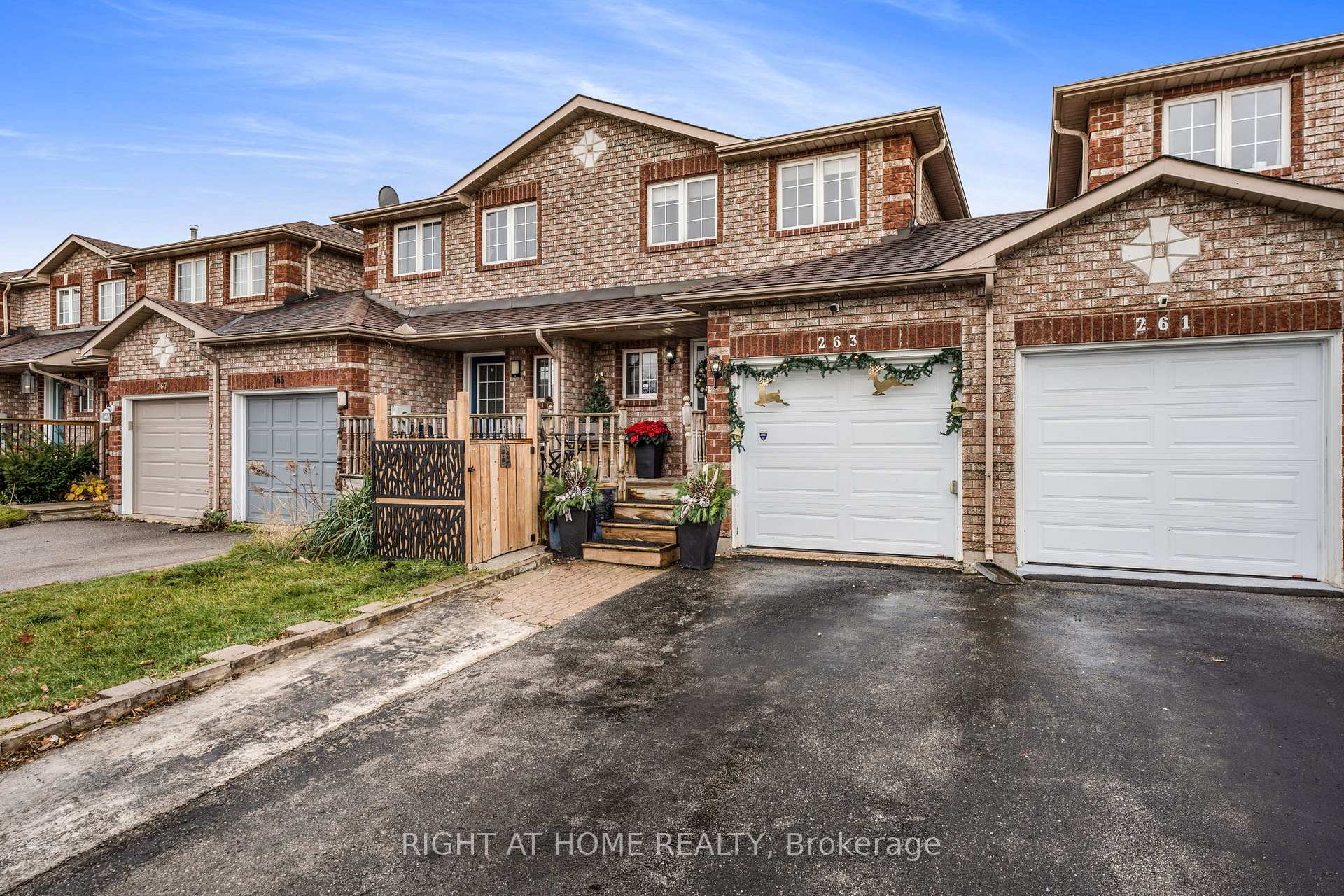 Photo 3 of 263 Dunsmore Lane, Barrie, Georgian Drive — HOMEH