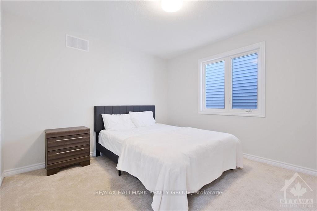 Photo 7 of 331 Finial Way, Ottawa, Barrhaven - Half Moon Bay — HOMEH
