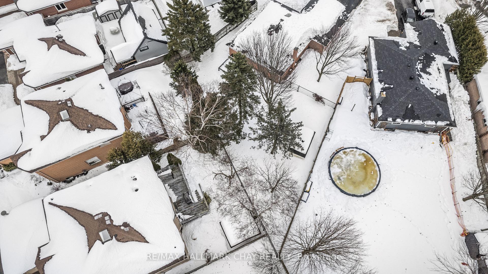 Photo 32 of 40 Sinclair Court, Barrie, Sunnidale — HOMEH