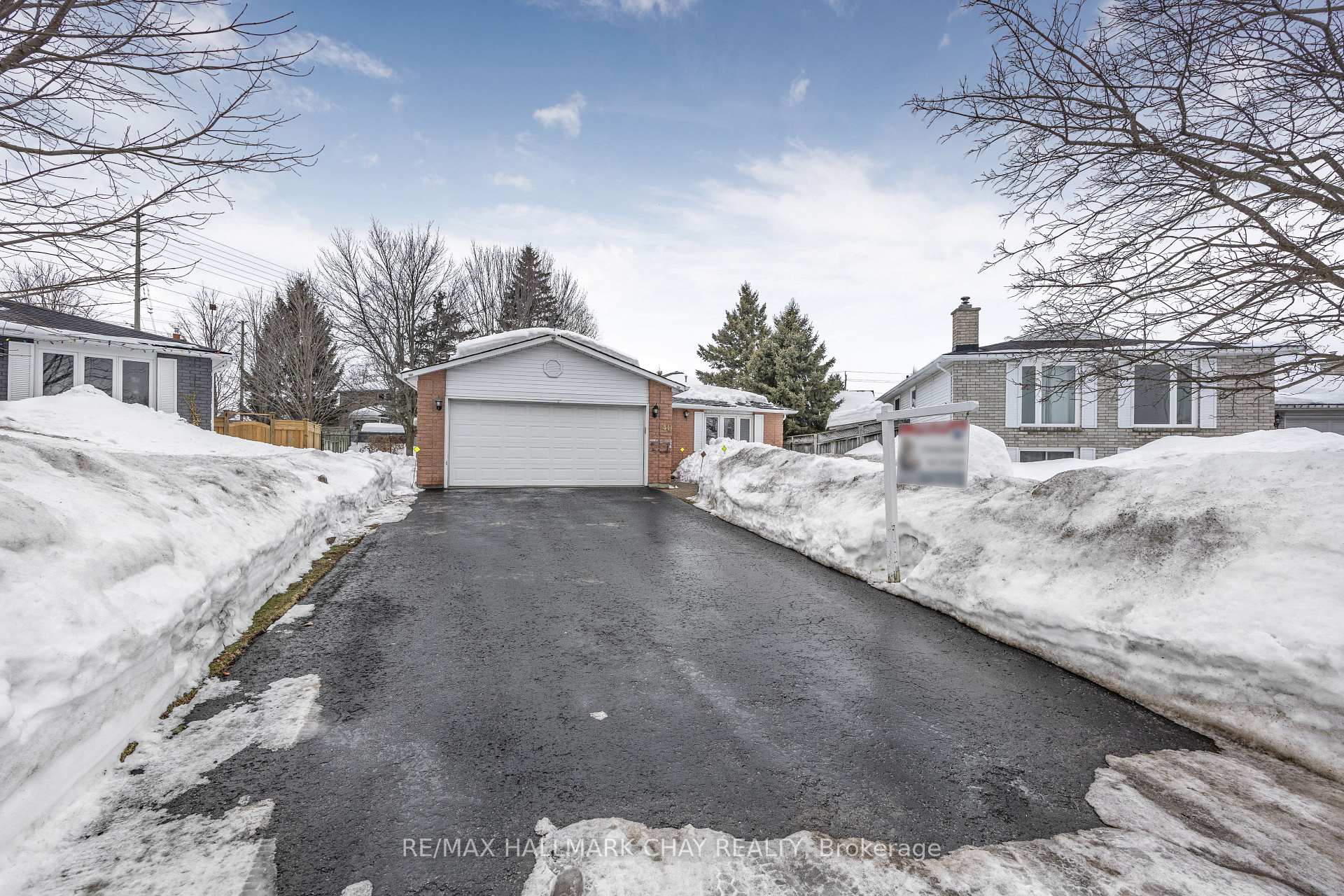 Photo 35 of 40 Sinclair Court, Barrie, Sunnidale — HOMEH