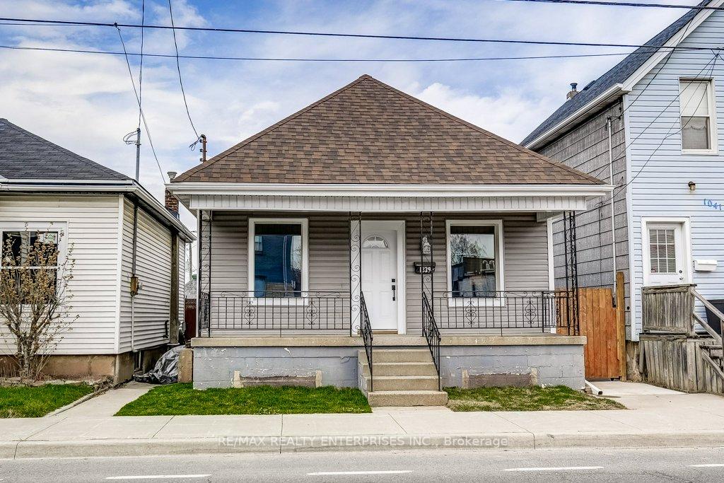 Photo 2 of 1039.5 Cannon Street E, Hamilton, Crown Point — HOMEH