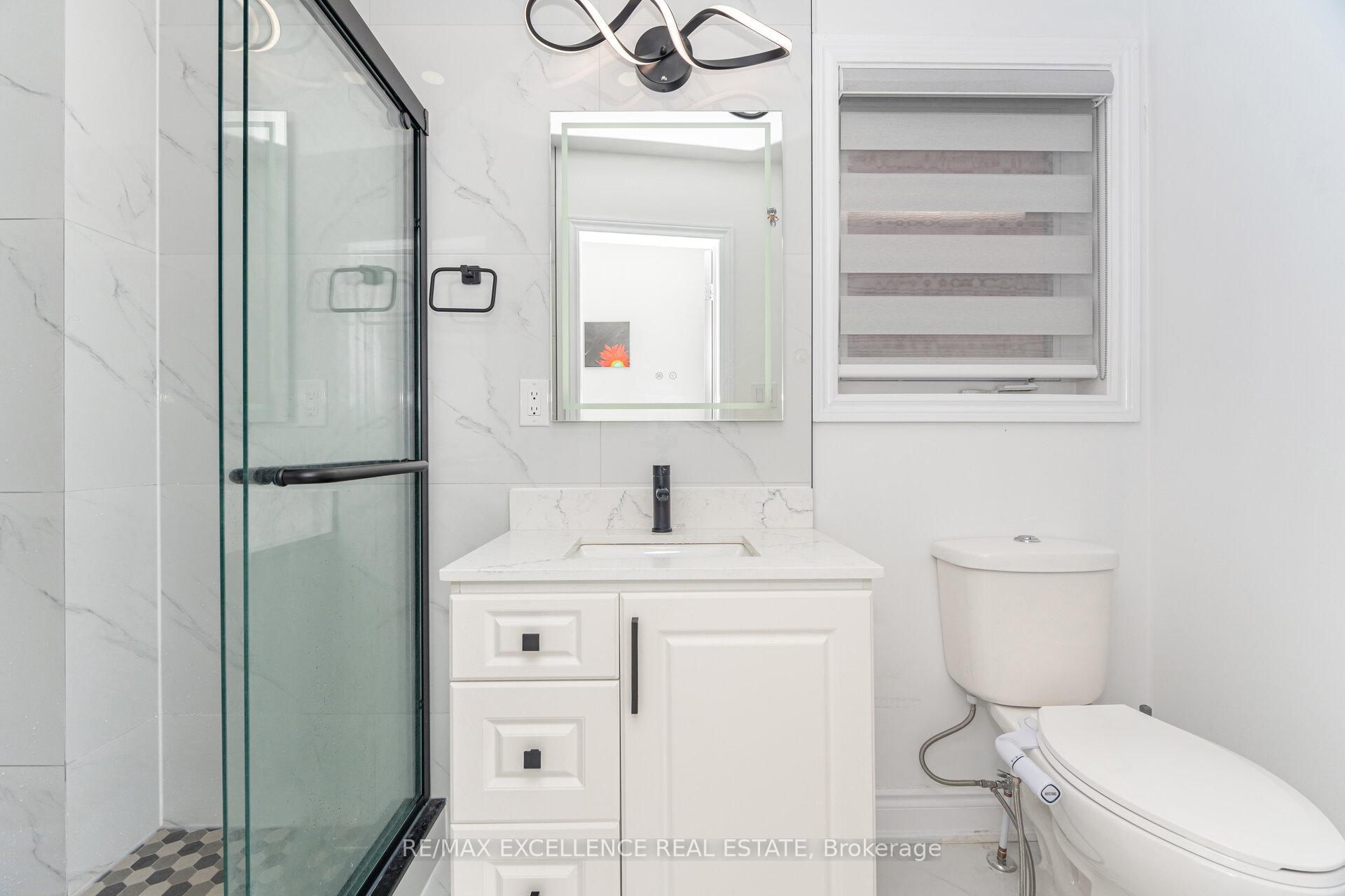 Photo 15 of 36 Coppermill Drive W, Brampton, Northwest Sandalwood Parkway — HOMEH