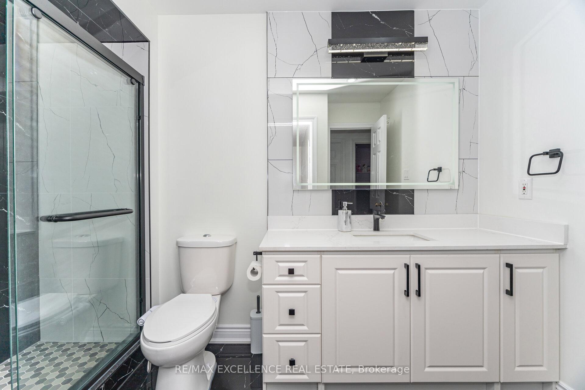 Photo 19 of 36 Coppermill Drive W, Brampton, Northwest Sandalwood Parkway — HOMEH