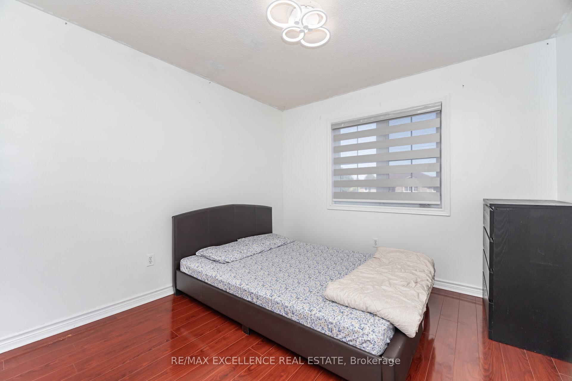 Photo 21 of 36 Coppermill Drive W, Brampton, Northwest Sandalwood Parkway — HOMEH