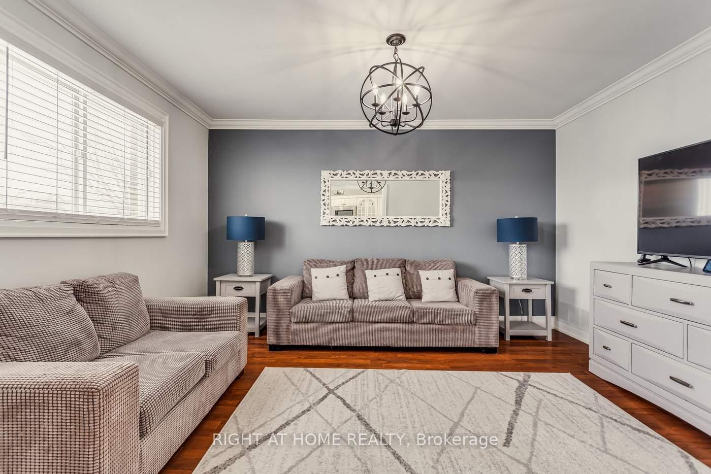 Photo 16 of 15 Horsfield Drive, Barrie, Northwest — HOMEH