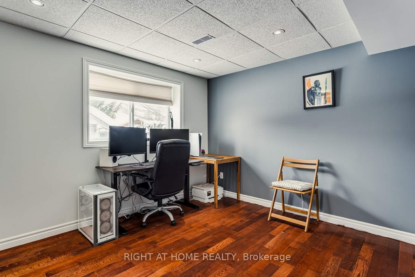 Photo 39 of 15 Horsfield Drive, Barrie, Northwest — HOMEH