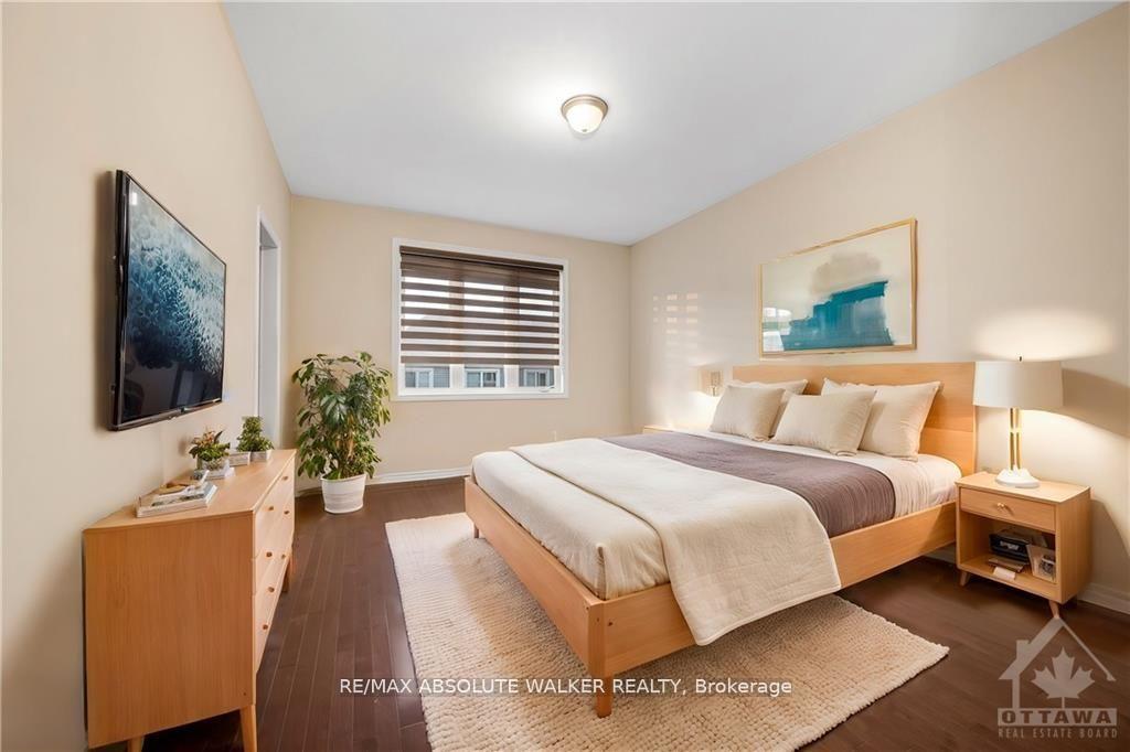 Photo 13 of 626 Dundonald Drive, Ottawa, Barrhaven - Half Moon Bay — HOMEH