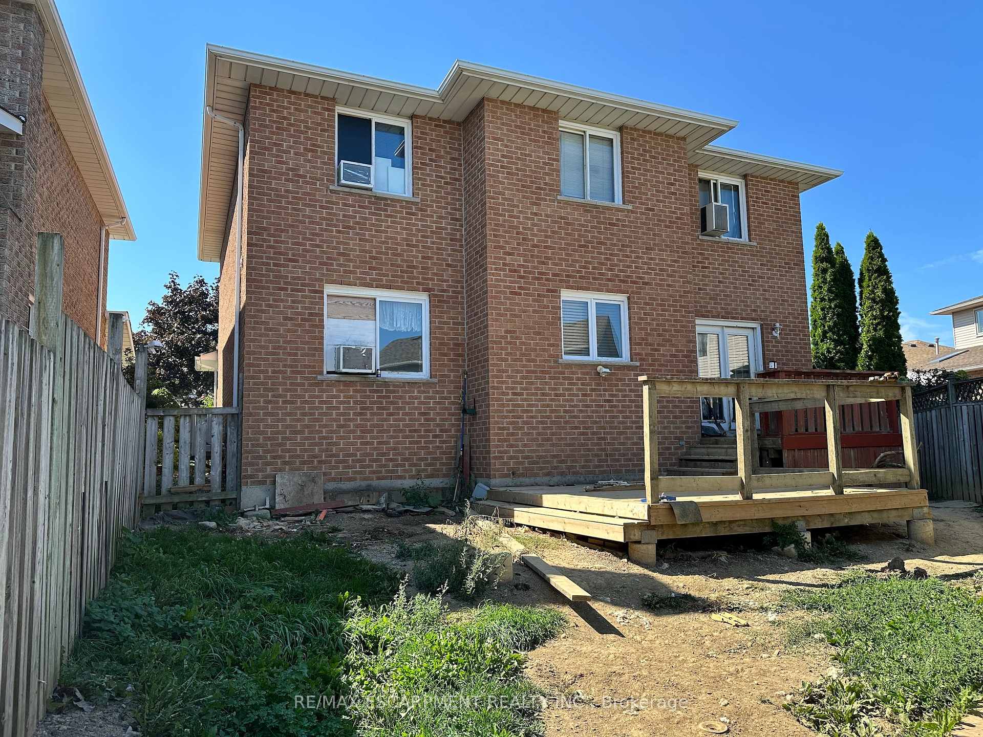 Photo 2 of 11 Trieste Place, Hamilton, Ryckmans — HOMEH