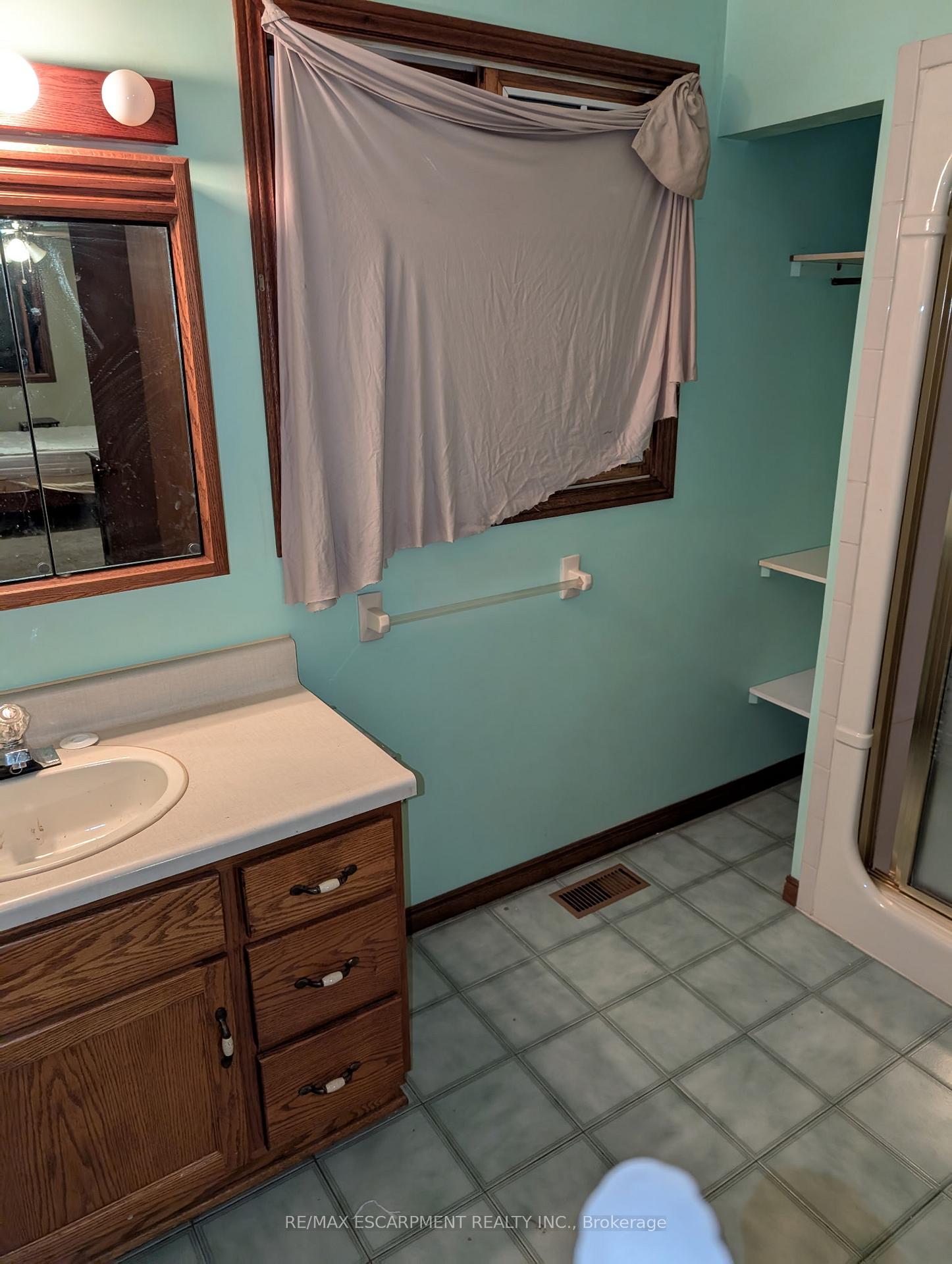 Photo 10 of 11 Trieste Place, Hamilton, Ryckmans — HOMEH