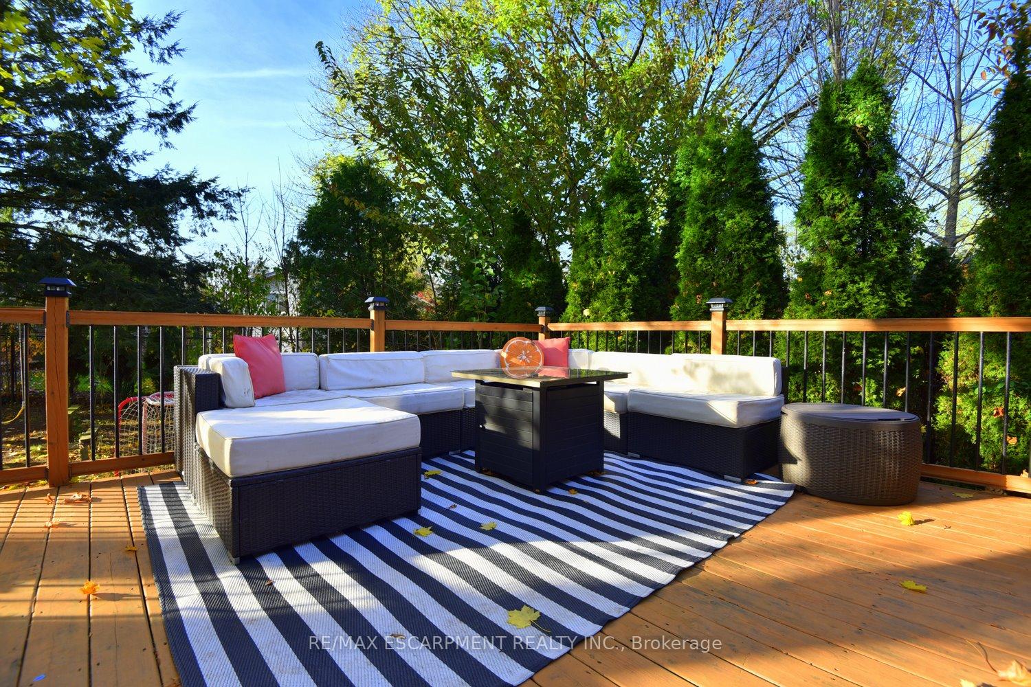 Photo 32 of 570 Harmony Avenue, Burlington, Roseland — HOMEH