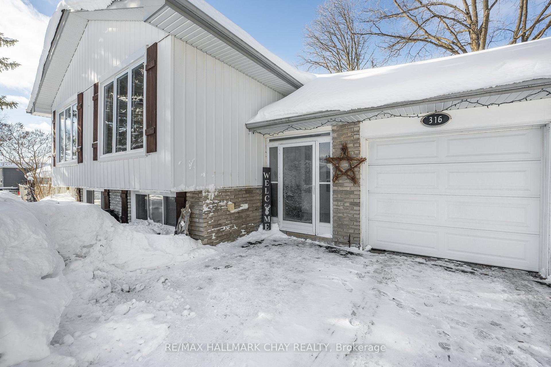 Photo 4 of 316 Pine Drive, Barrie, Bayshore — HOMEH