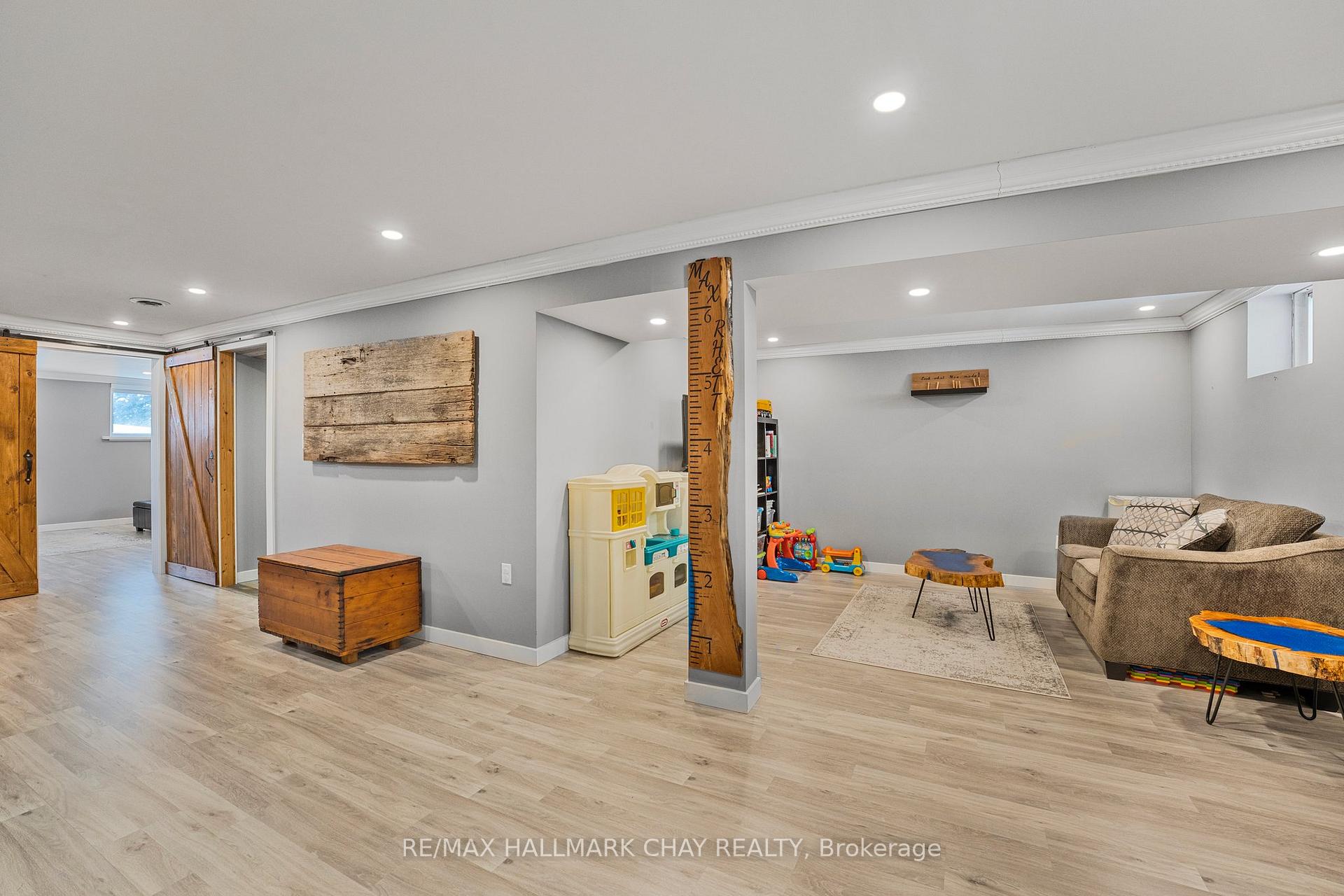 Photo 29 of 316 Pine Drive, Barrie, Bayshore — HOMEH
