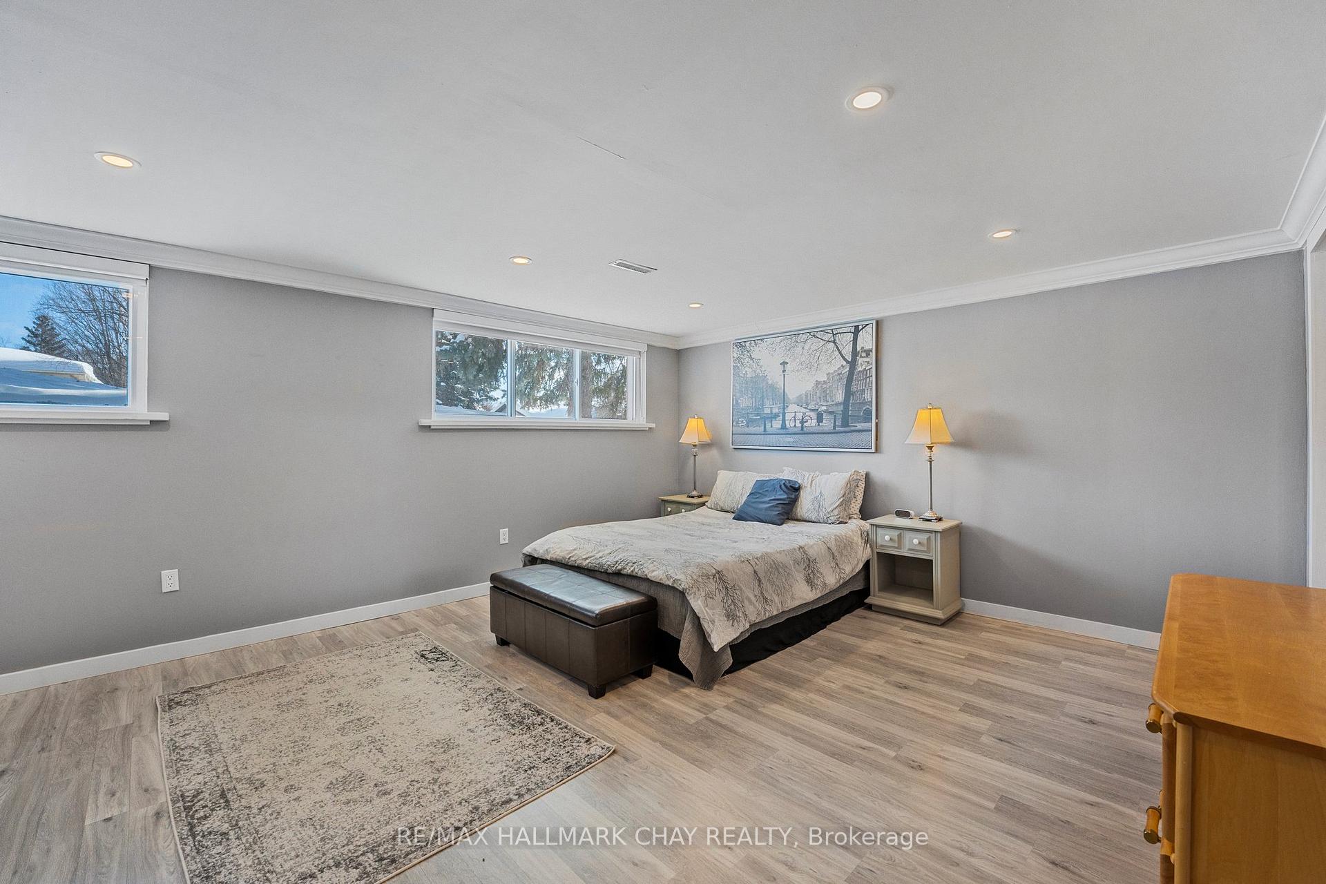 Photo 33 of 316 Pine Drive, Barrie, Bayshore — HOMEH