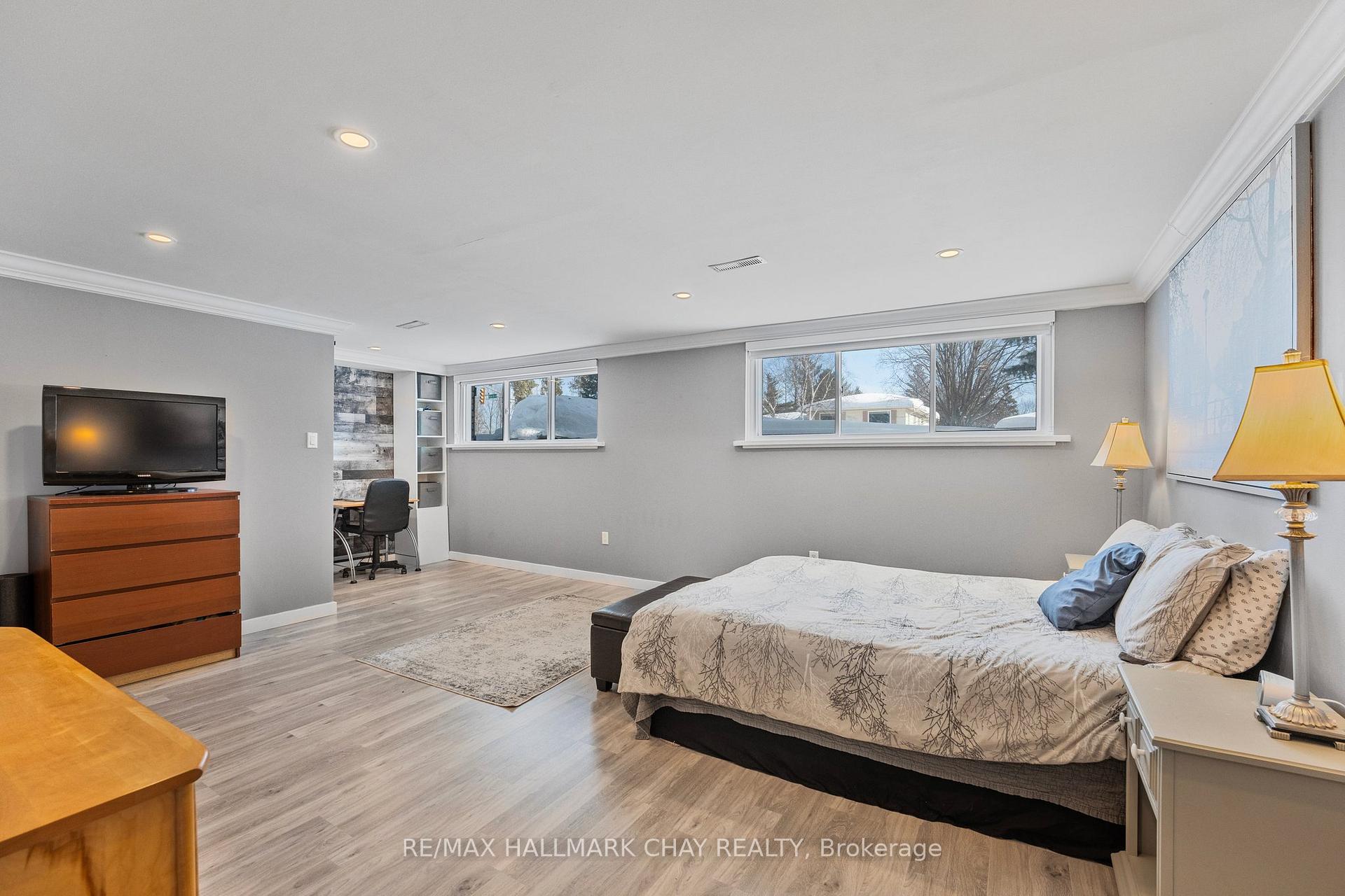 Photo 38 of 316 Pine Drive, Barrie, Bayshore — HOMEH