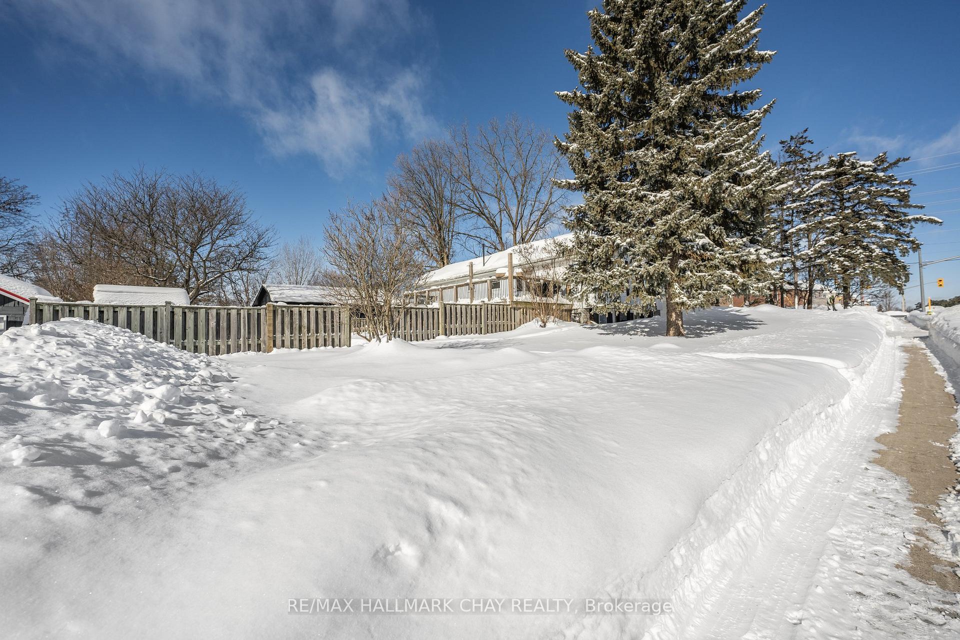 Photo 40 of 316 Pine Drive, Barrie, Bayshore — HOMEH