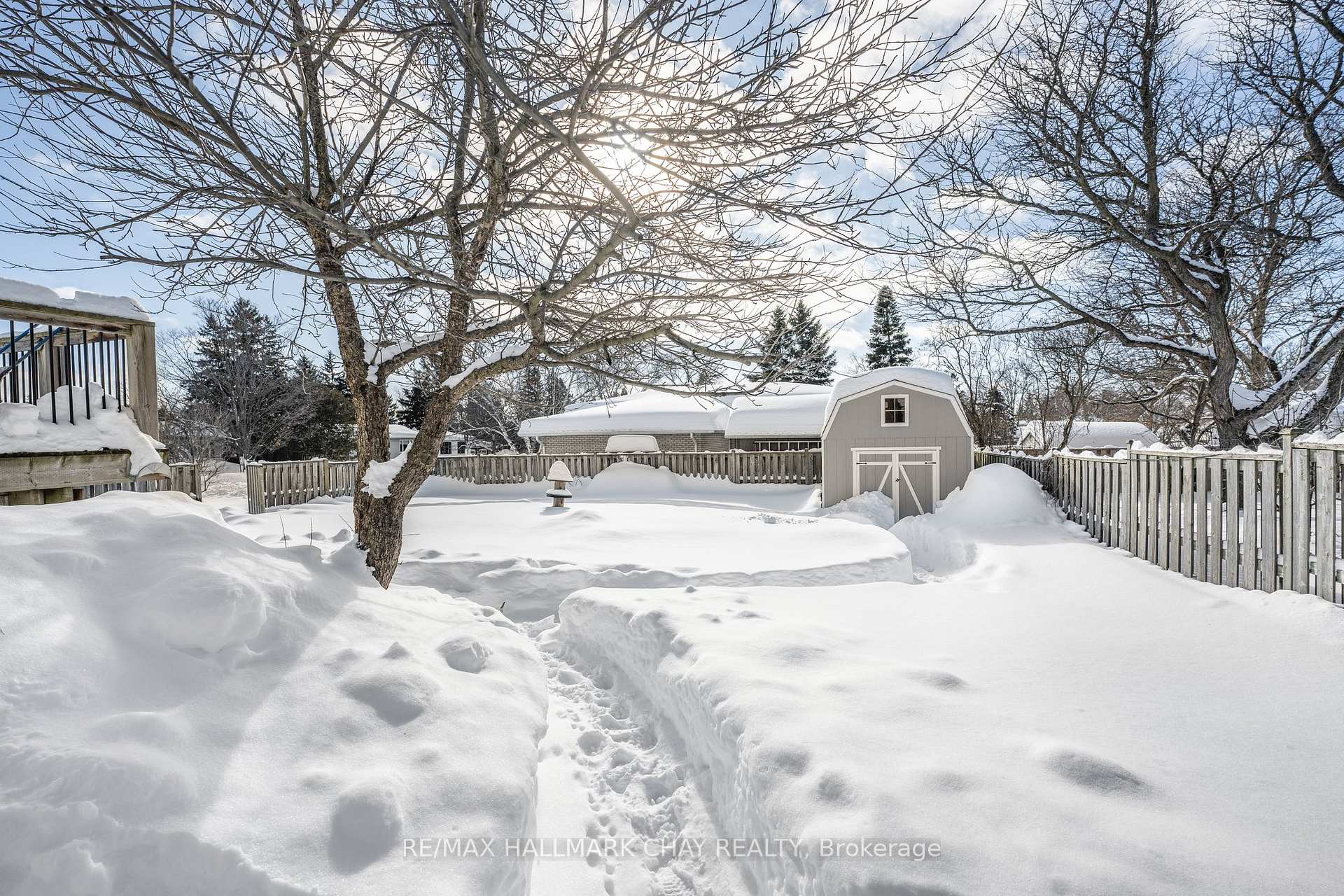 Photo 44 of 316 Pine Drive, Barrie, Bayshore — HOMEH