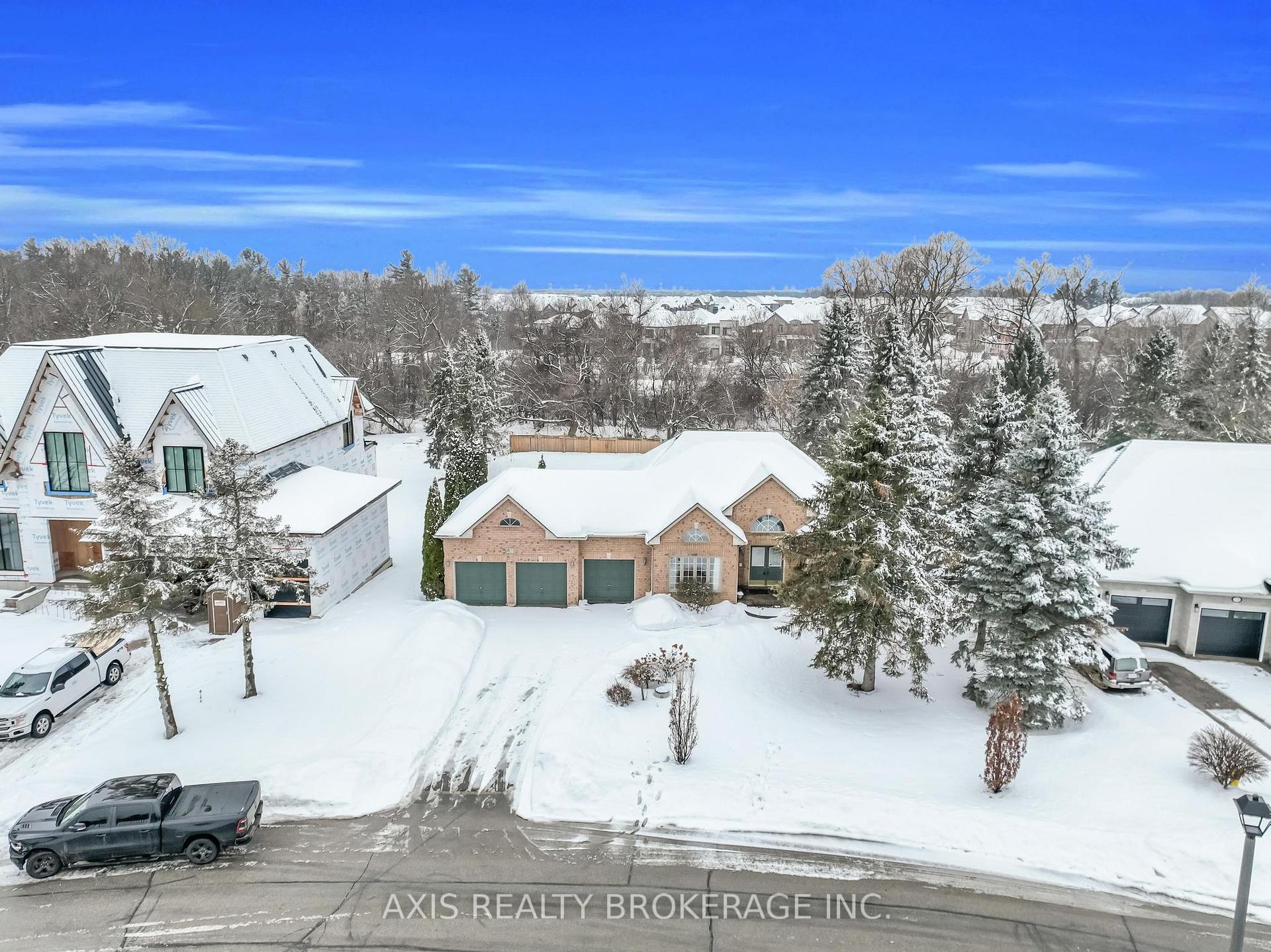 Photo 4 of 67 Whisper Lane, Vaughan, Kleinburg — HOMEH