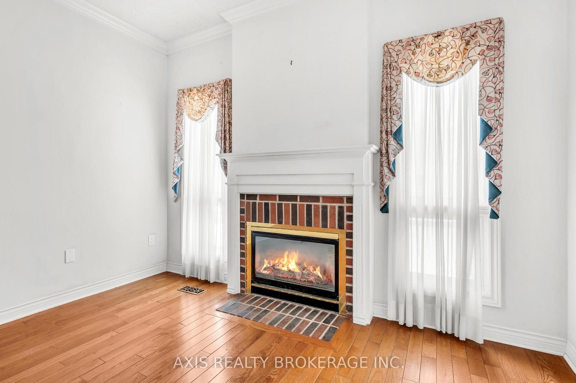 Photo 15 of 67 Whisper Lane, Vaughan, Kleinburg — HOMEH