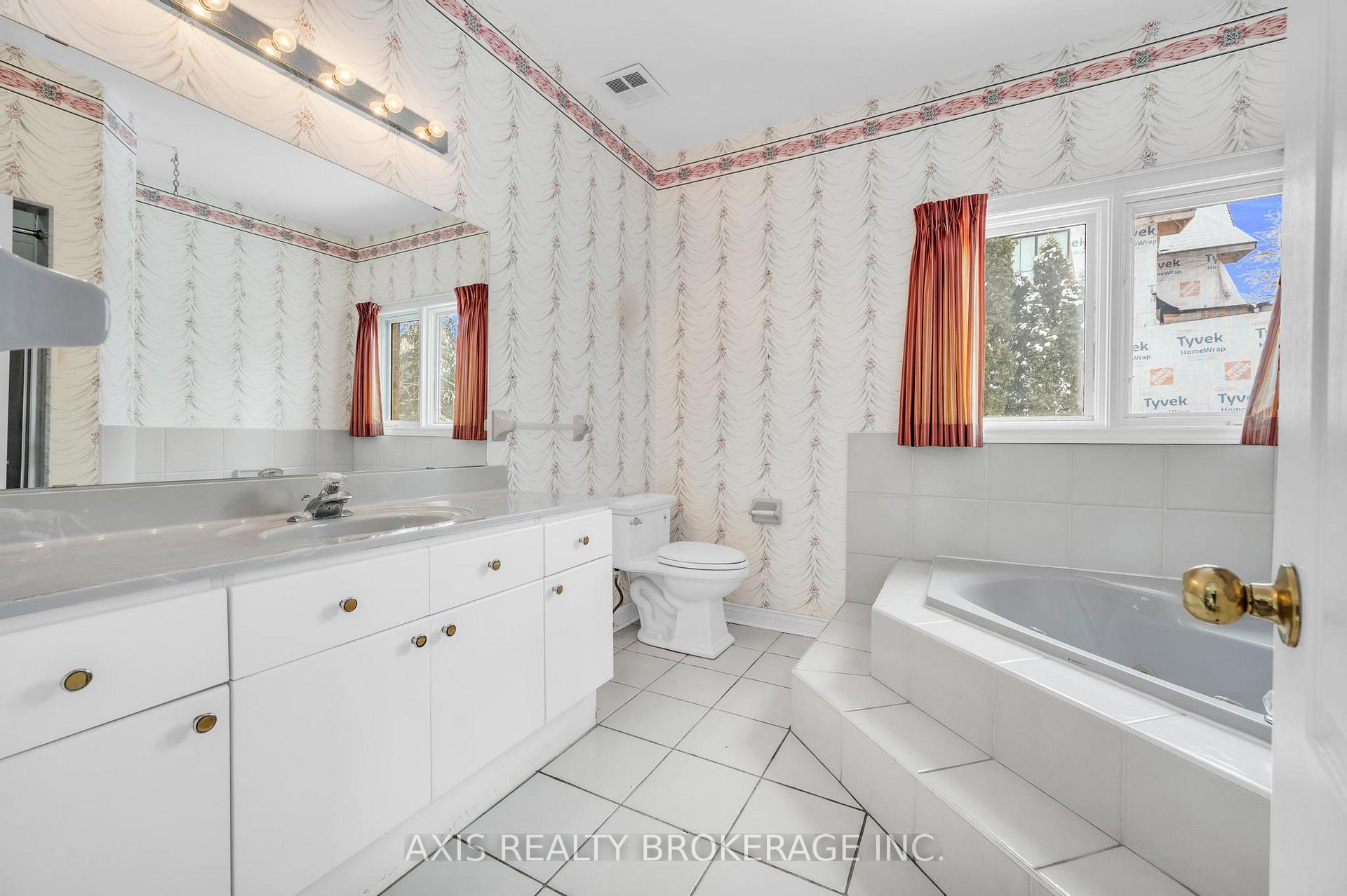 Photo 28 of 67 Whisper Lane, Vaughan, Kleinburg — HOMEH