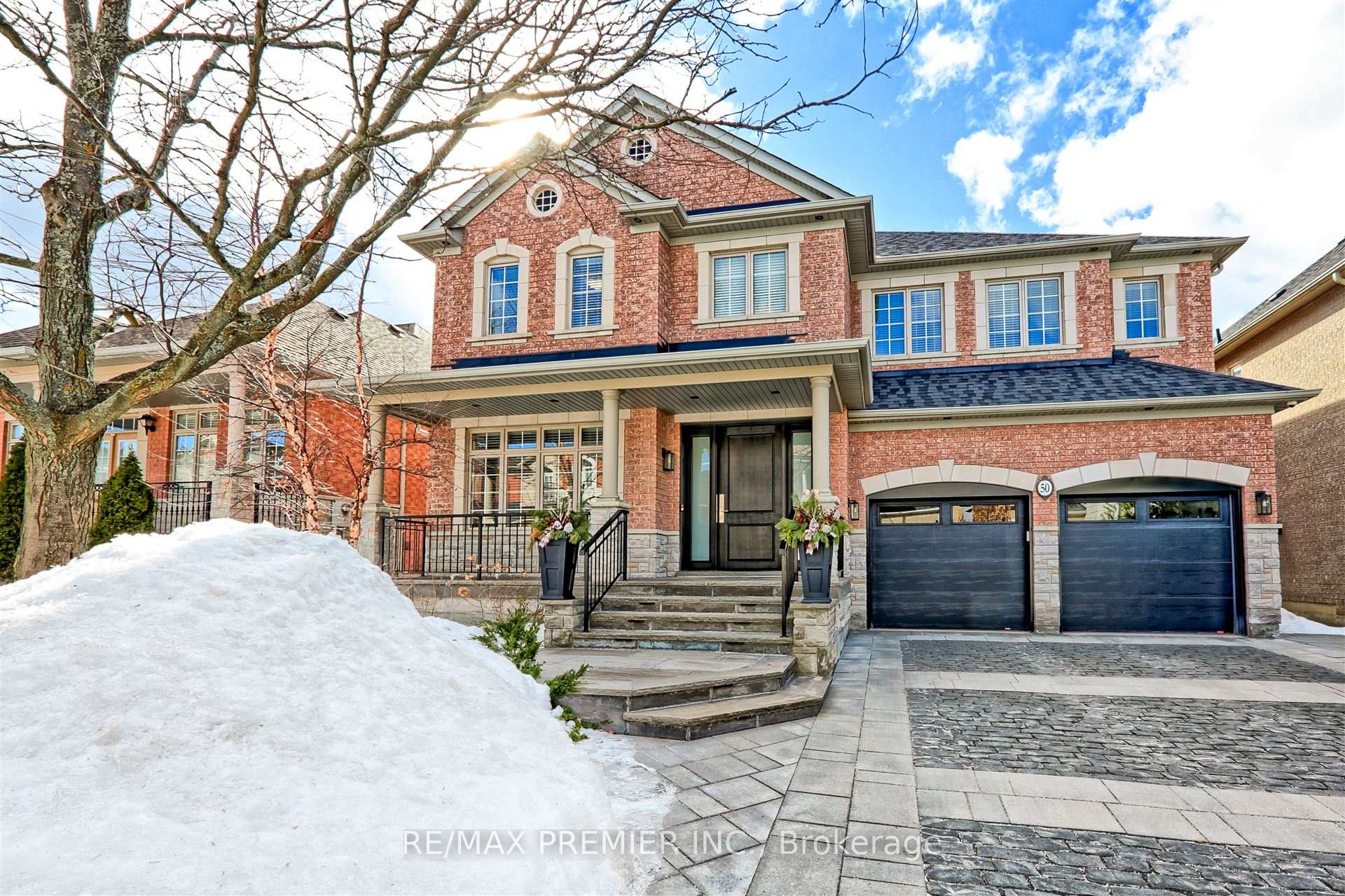 Photo 2 of 50 Basilica Drive, Vaughan, Vellore Village — HOMEH