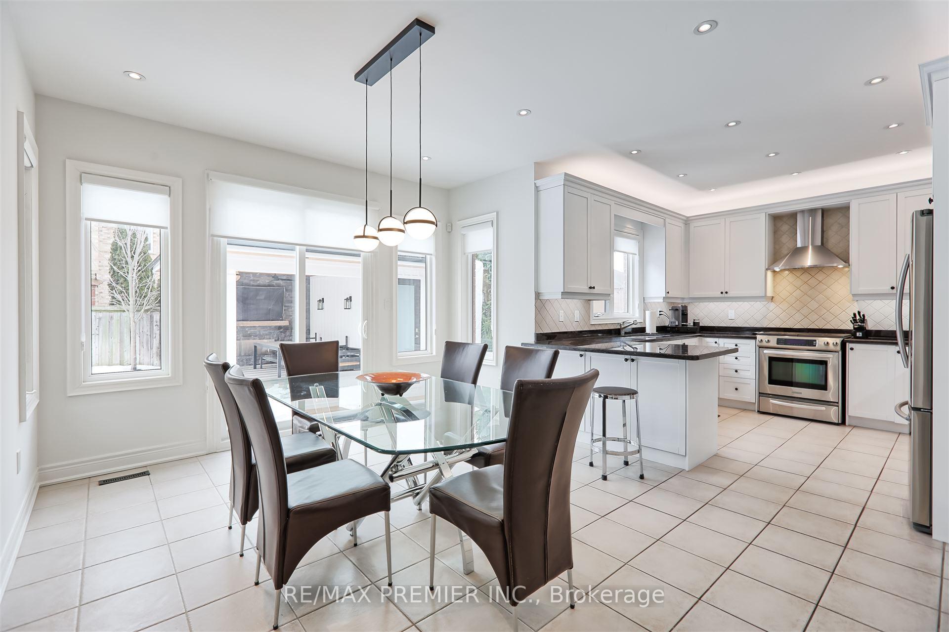 Photo 9 of 50 Basilica Drive, Vaughan, Vellore Village — HOMEH