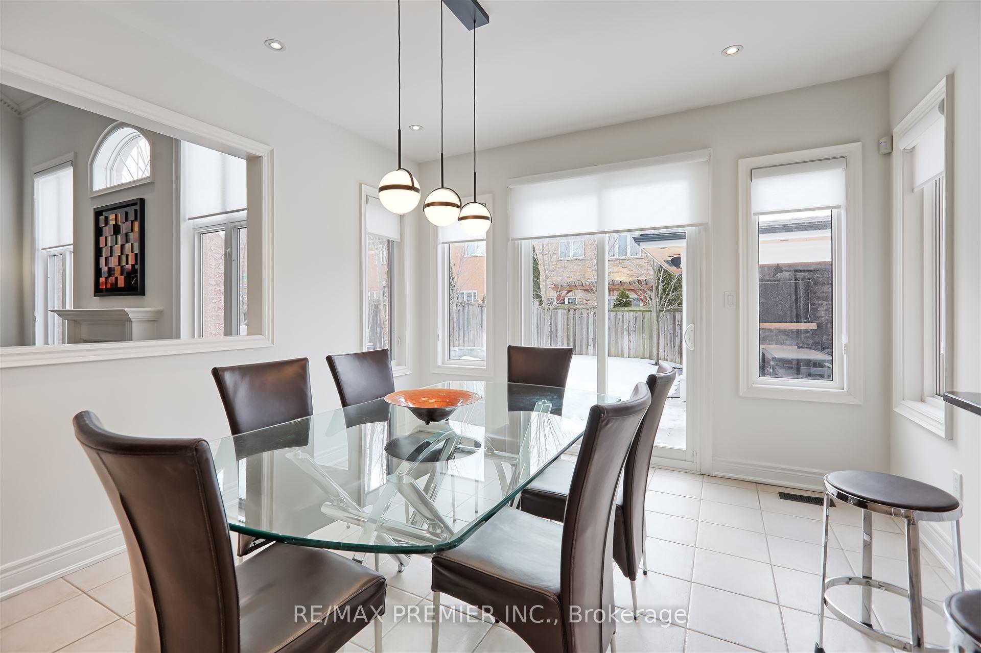 Photo 14 of 50 Basilica Drive, Vaughan, Vellore Village — HOMEH