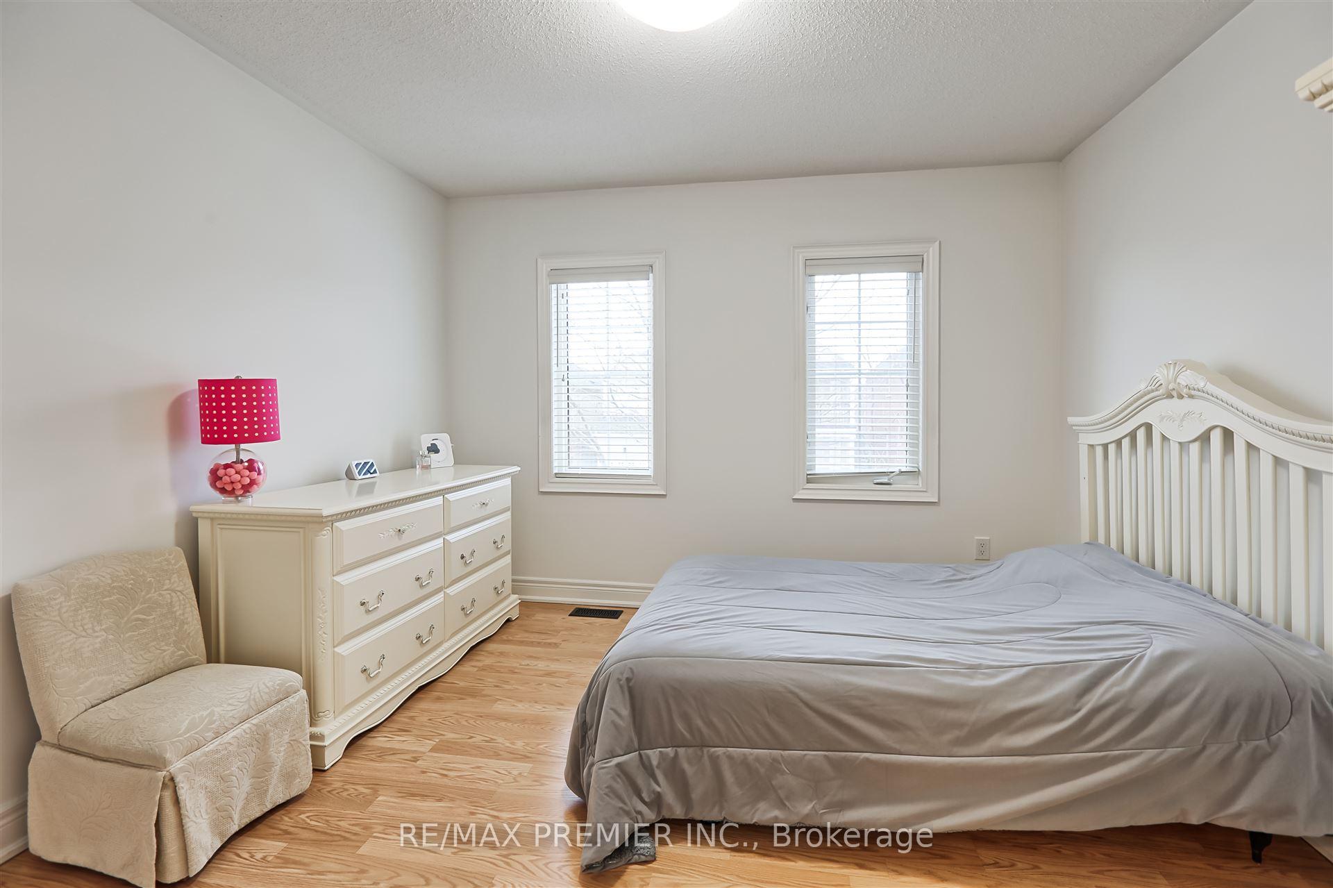 Photo 27 of 50 Basilica Drive, Vaughan, Vellore Village — HOMEH