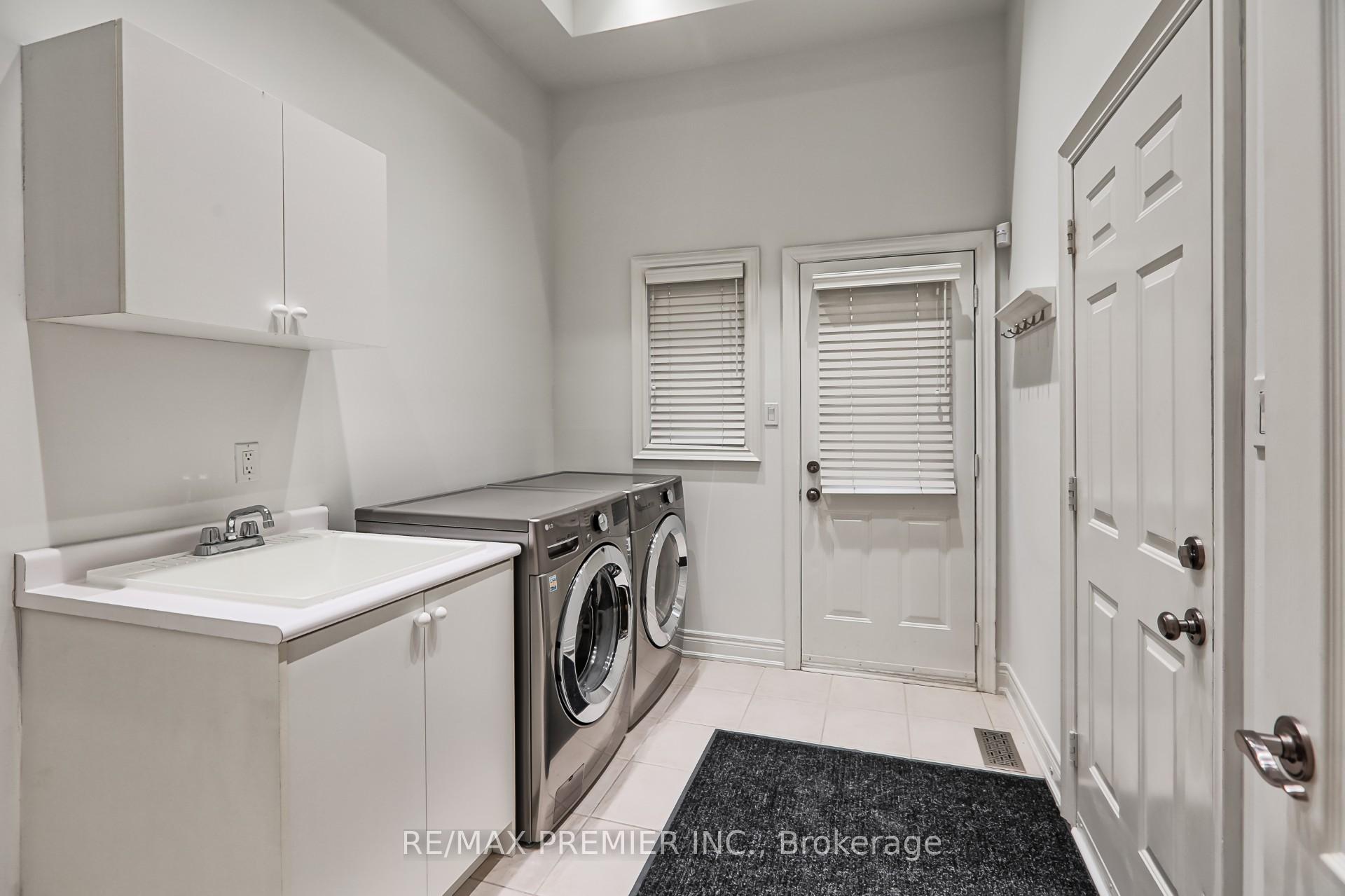 Photo 30 of 50 Basilica Drive, Vaughan, Vellore Village — HOMEH