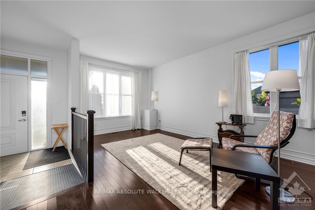 Photo 2 of 109 Beatrice Drive, Ottawa, Barrhaven - Longfields — HOMEH