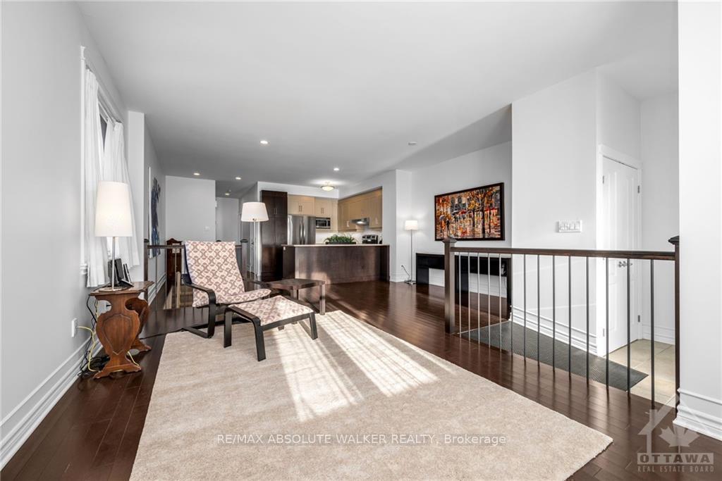 Photo 4 of 109 Beatrice Drive, Ottawa, Barrhaven - Longfields — HOMEH