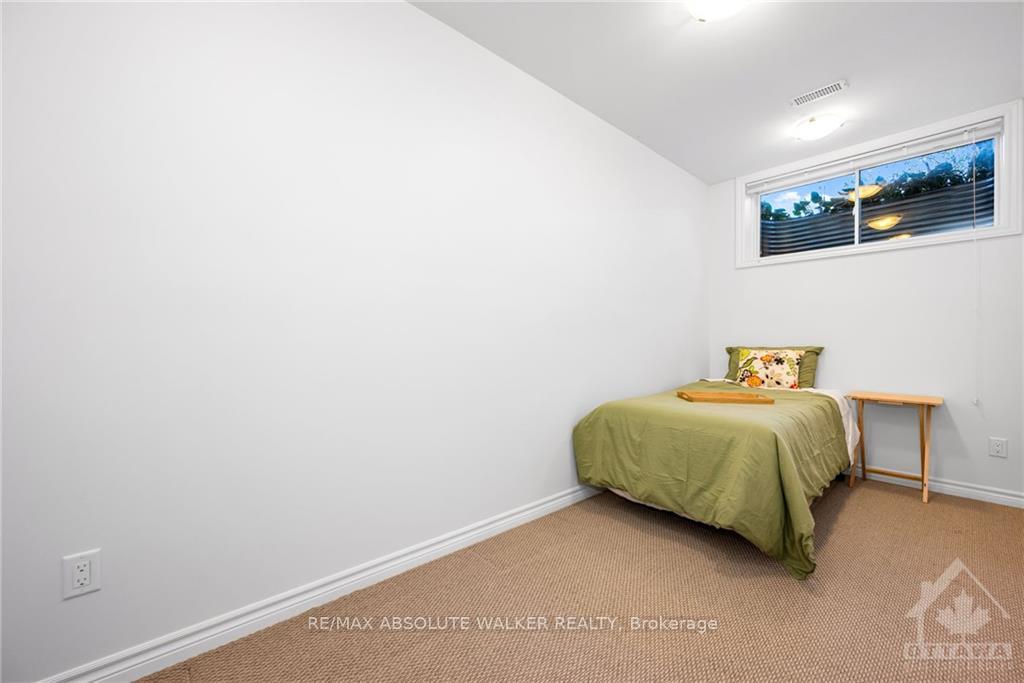 Photo 16 of 109 Beatrice Drive, Ottawa, Barrhaven - Longfields — HOMEH