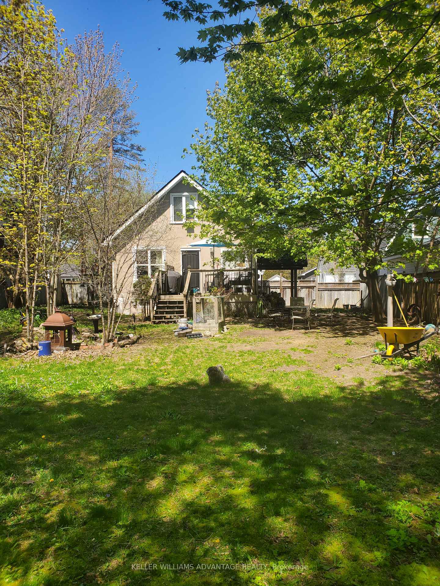 Photo 28 of 25 Henry Street, Barrie, Queen's Park — HOMEH