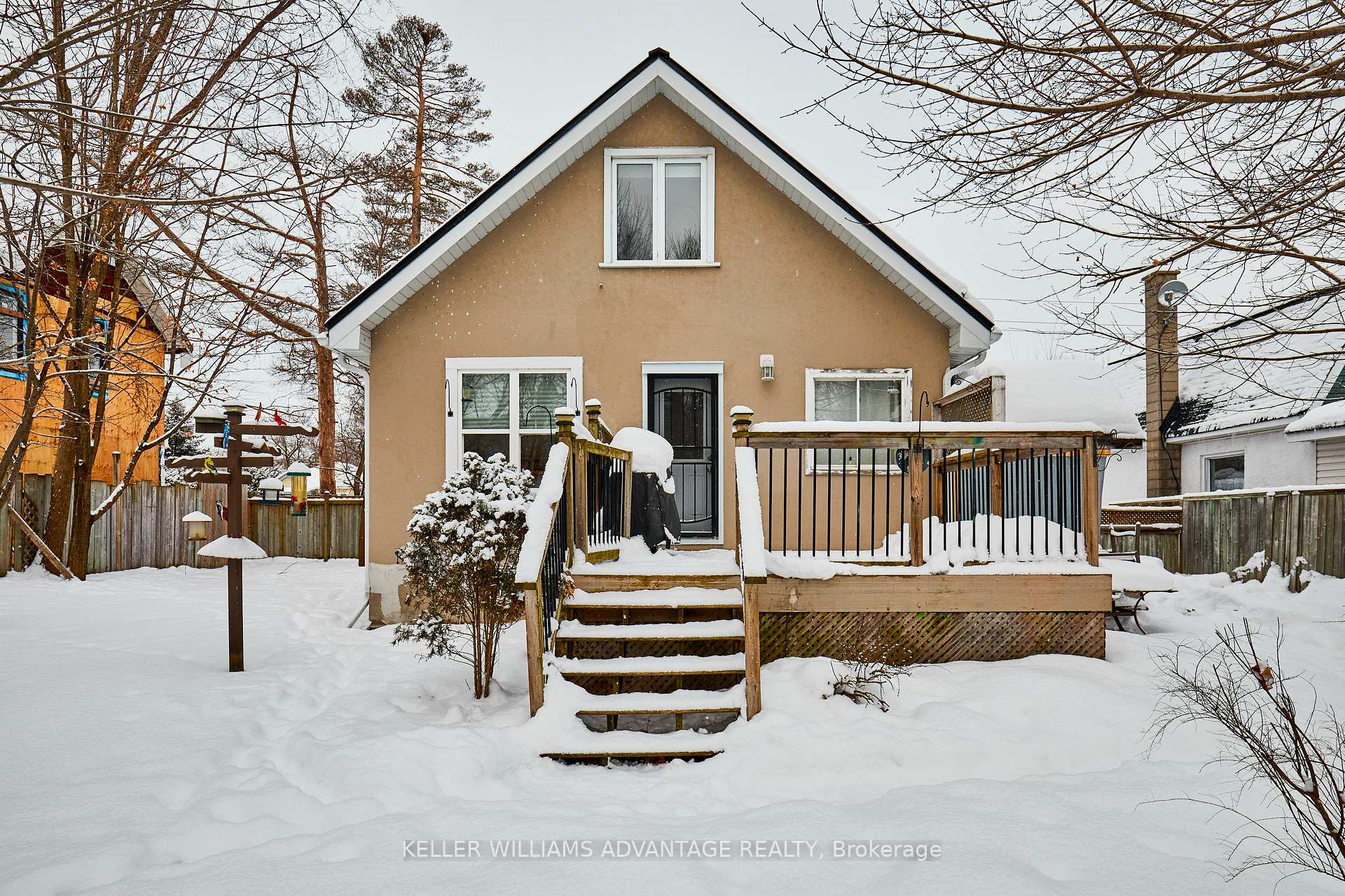 Photo 29 of 25 Henry Street, Barrie, Queen's Park — HOMEH