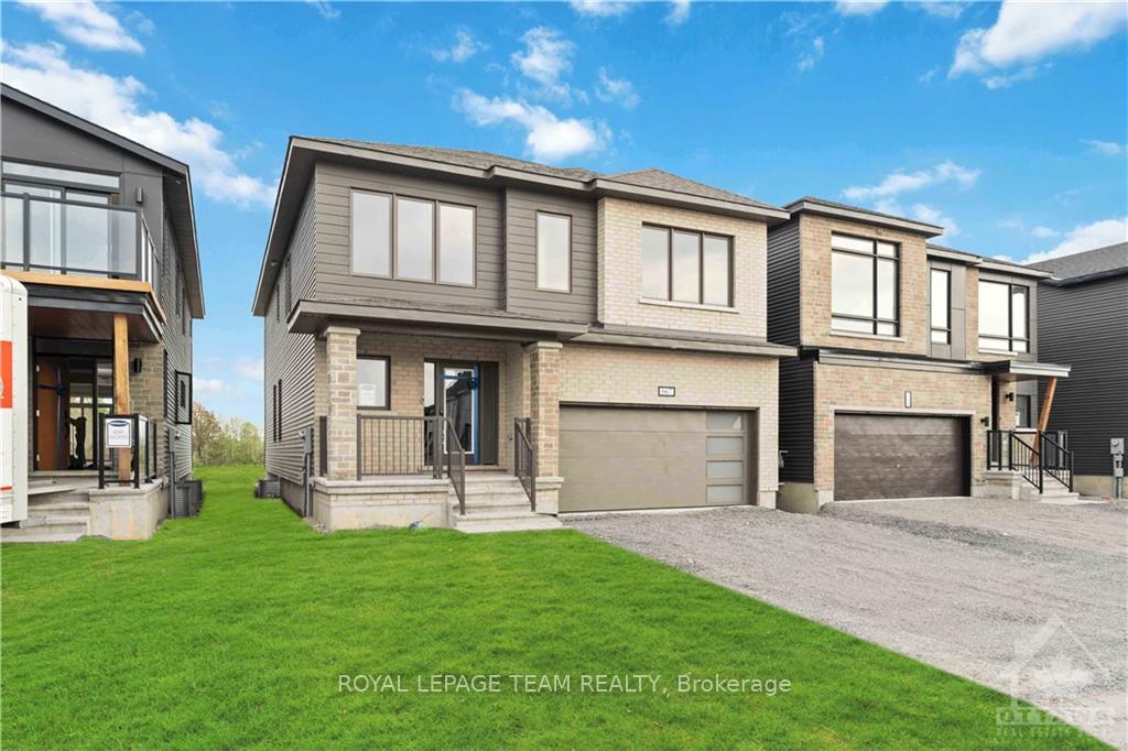 Front of 667 Fenwick Way