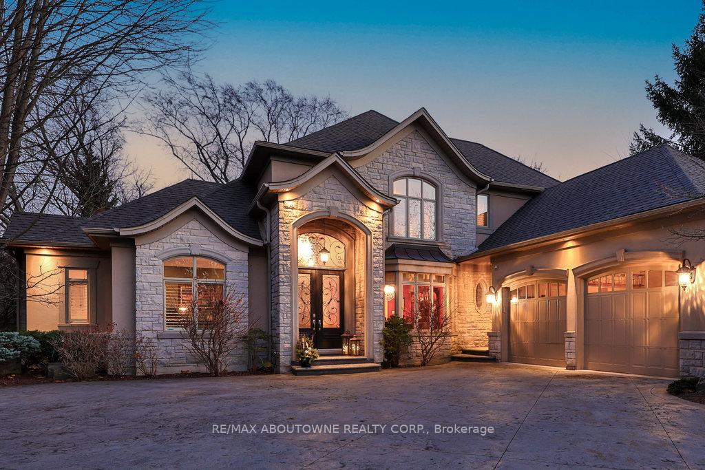 Photo 1 of 4318 Lakeshore Road, Burlington, Shoreacres — HOMEH
