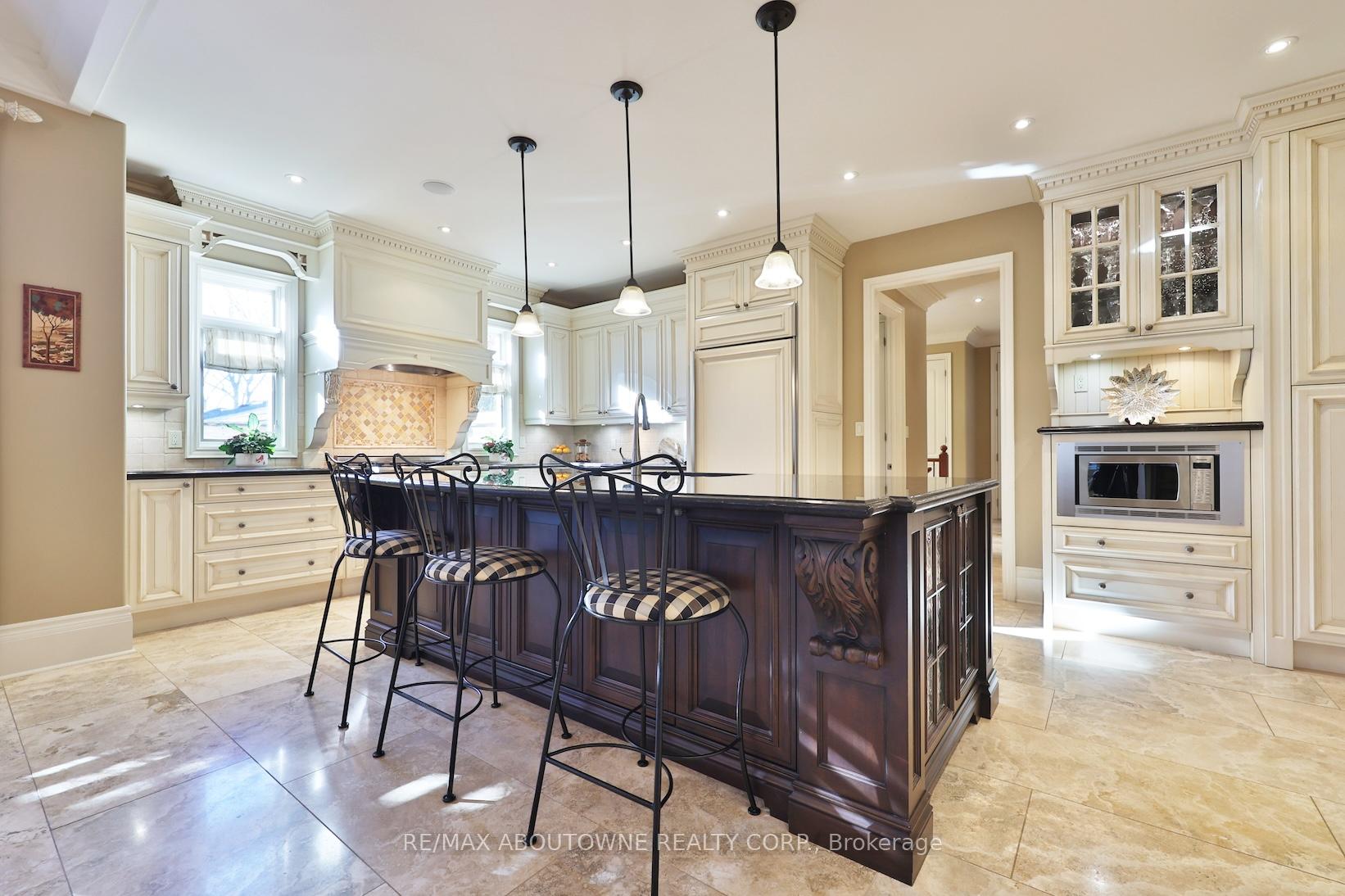 Photo 11 of 4318 Lakeshore Road, Burlington, Shoreacres — HOMEH