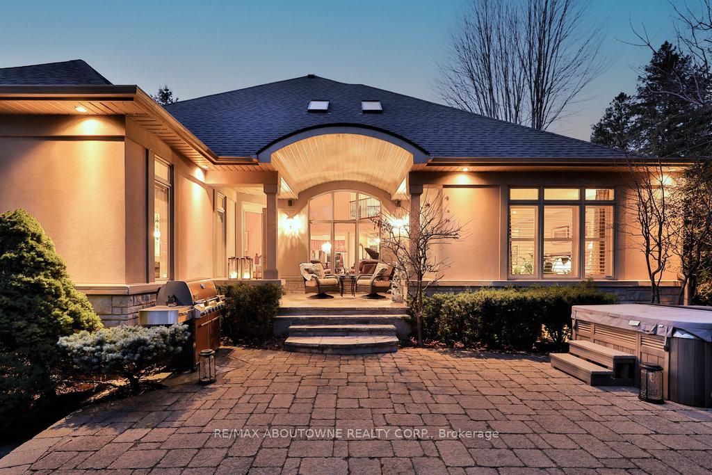 Photo 38 of 4318 Lakeshore Road, Burlington, Shoreacres — HOMEH