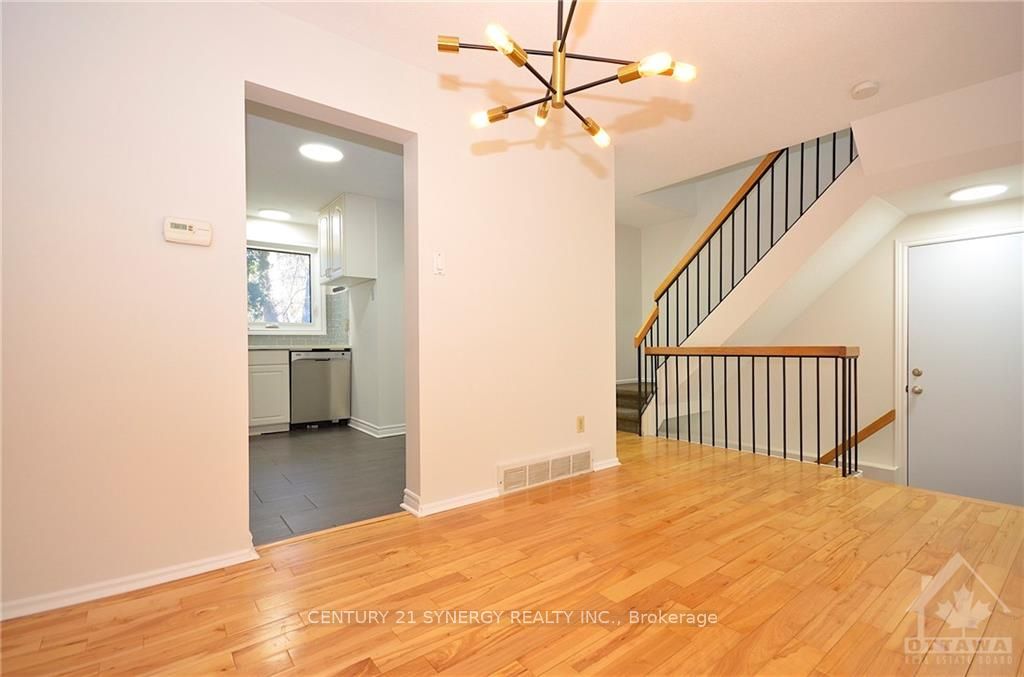 Photo 11 of 58 Tedwyn Drive, Ottawa, Barrhaven - Pheasant Run — HOMEH