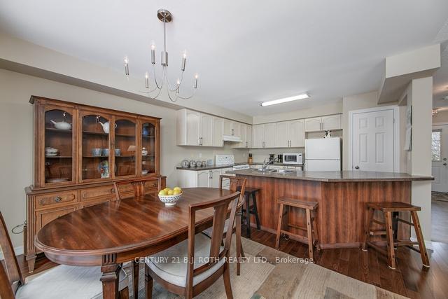 Photo 8 of 43 Heritage Court, Barrie, Painswick South — HOMEH