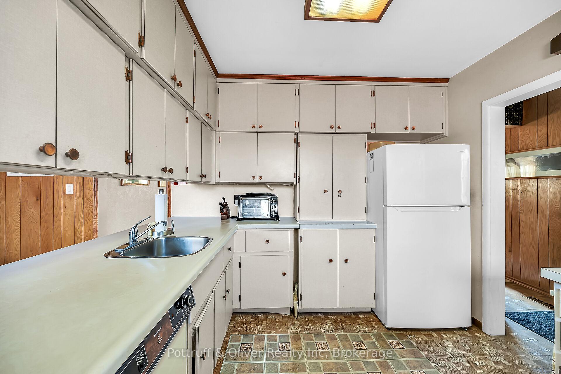 Photo 13 of 29 Gildea Street, Hamilton, Burkholme — HOMEH