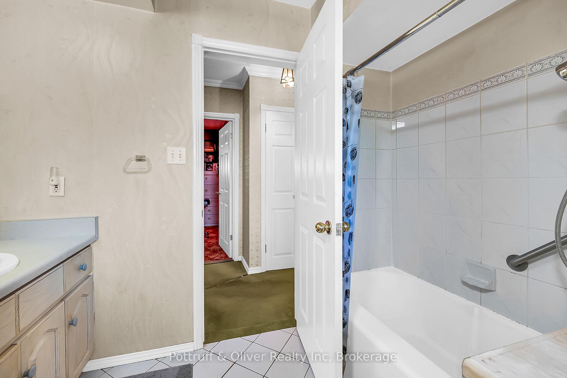 Photo 22 of 29 Gildea Street, Hamilton, Burkholme — HOMEH