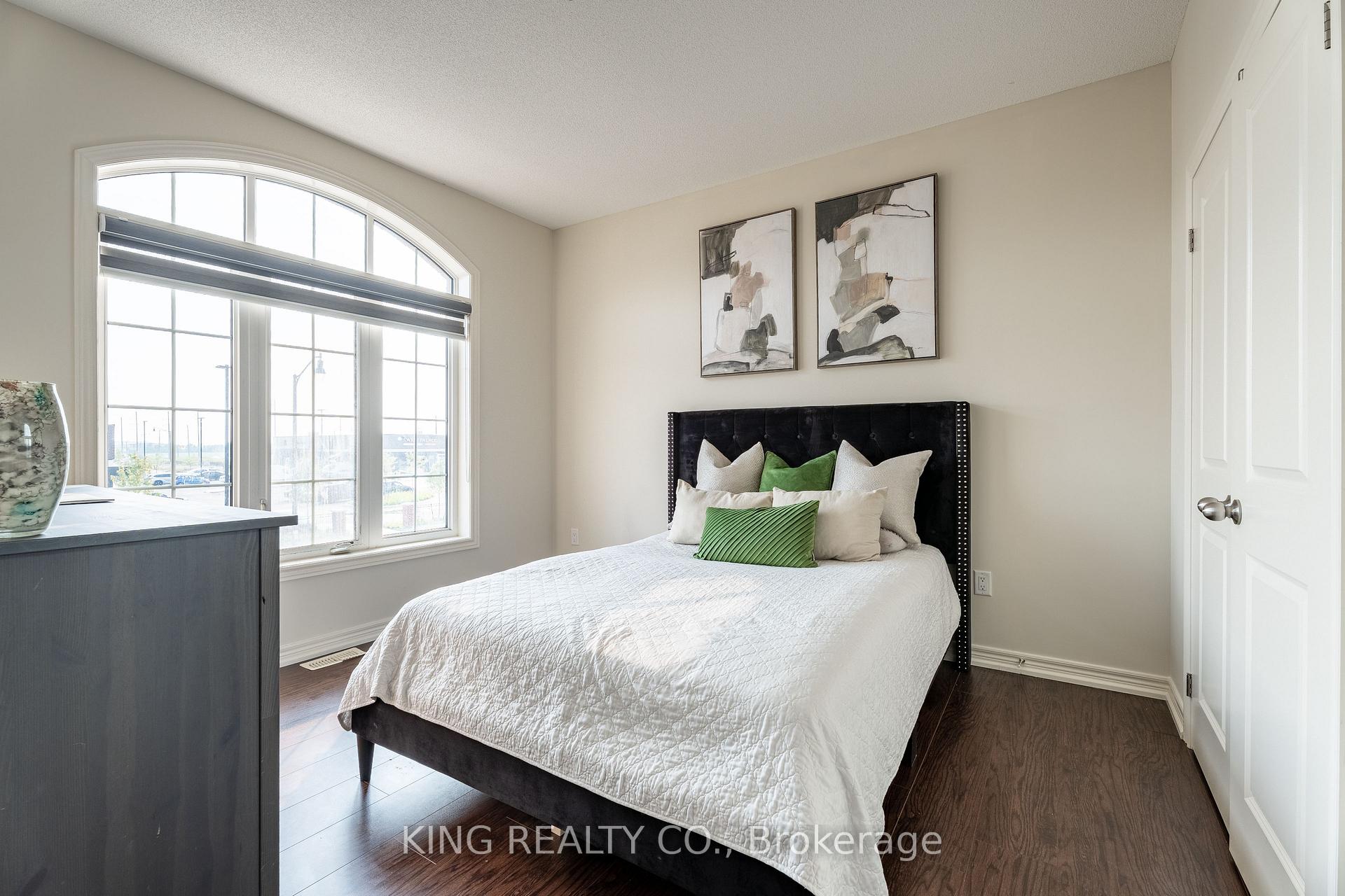 Photo 31 of 555 Veterans Drive, Brampton, Northwest Brampton — HOMEH